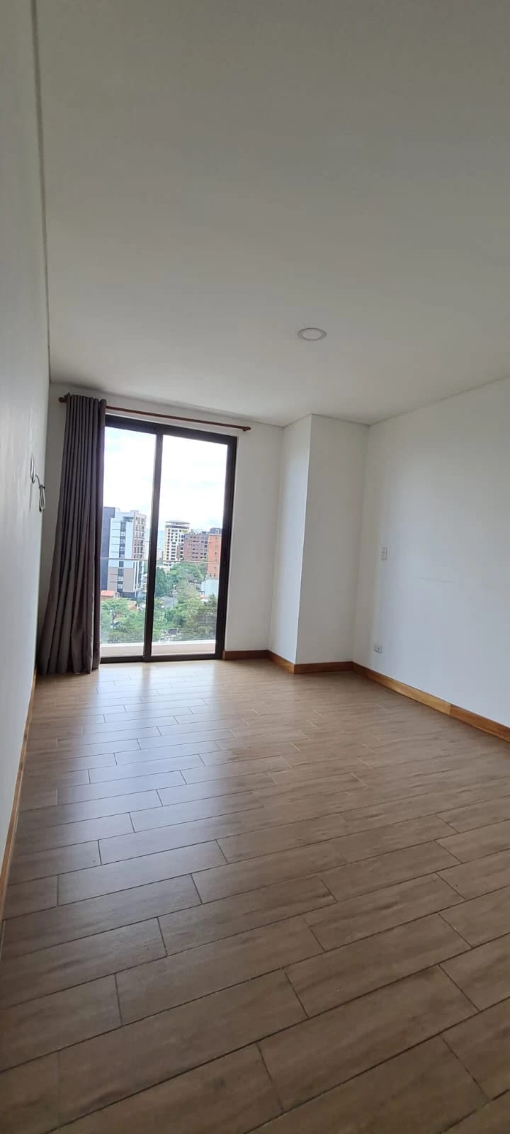 Vendo Apartamento Zona 15, Vista Hermosa 1 — Apartamento en Venta en Zona 15, Guatemala, Ciudad — foto 6 de 8