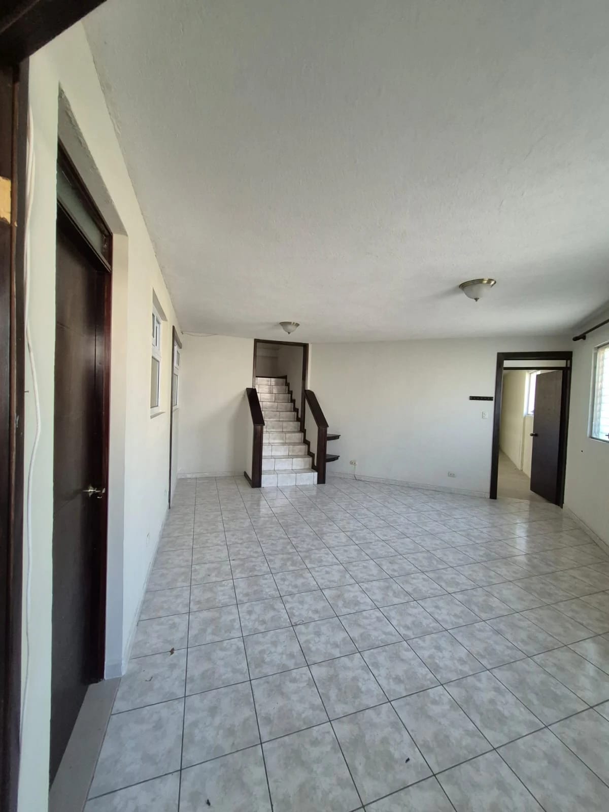 Gran Oportunidad de Inversión en Ciudad de Plata, Zona 7 — Casa en Venta en Zona 7, Guatemala, Ciudad — foto 1 de 12