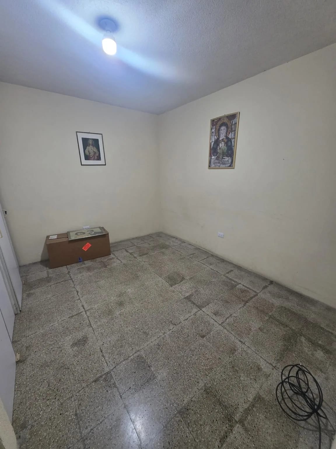 Casa en Venta Zona 7 Calzado Mateo Flores para Oficinas o Vivienda — Casa en Venta en Zona 7, Guatemala, Ciudad — foto 6 de 13
