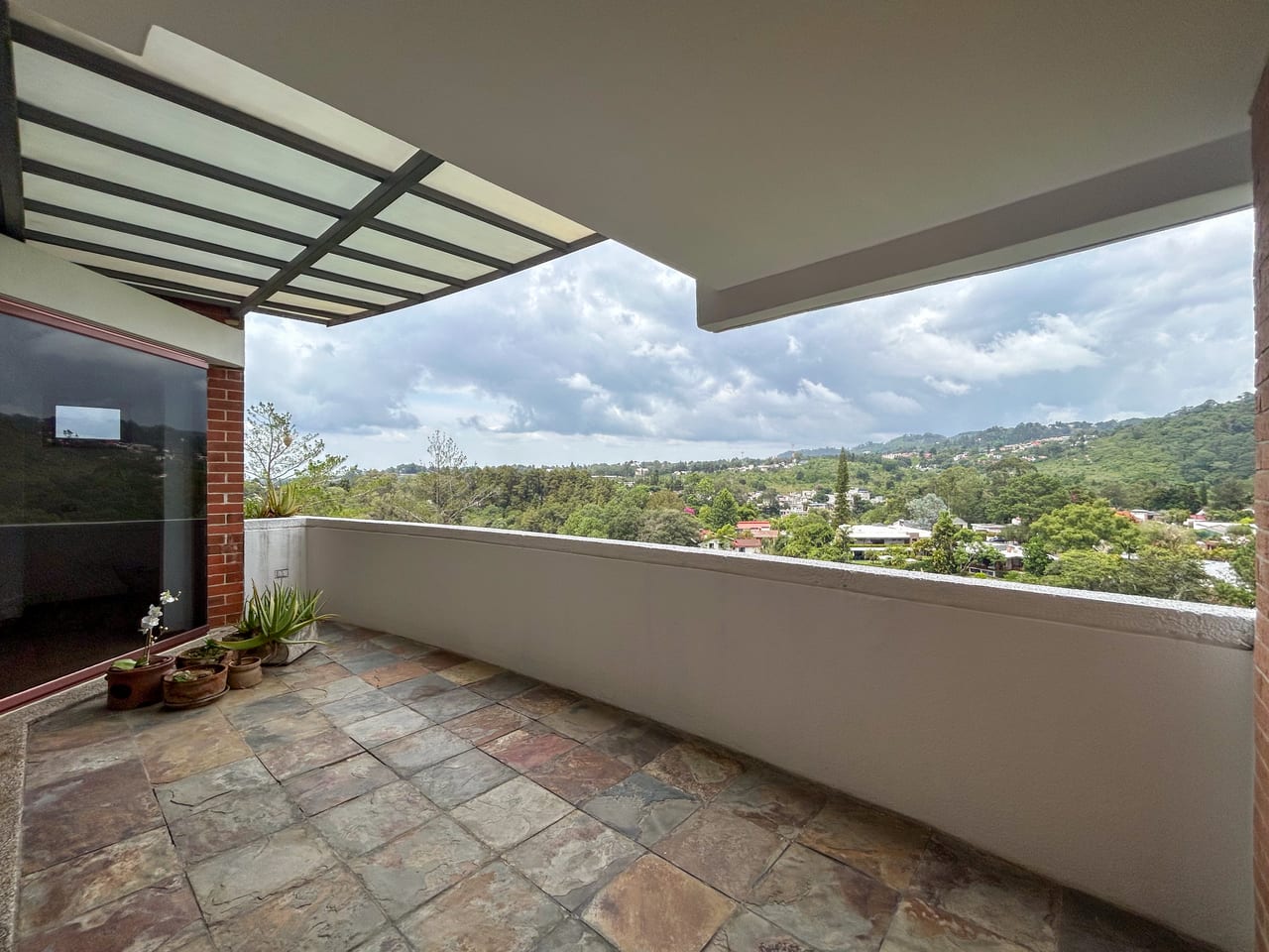Lindo Penthouse en Venta Zona 15, Vista Hermosa 1 — Apartamento en Venta en Vista Hermosa I, Zona 15, Guatemala, Ciudad — foto 13 de 17