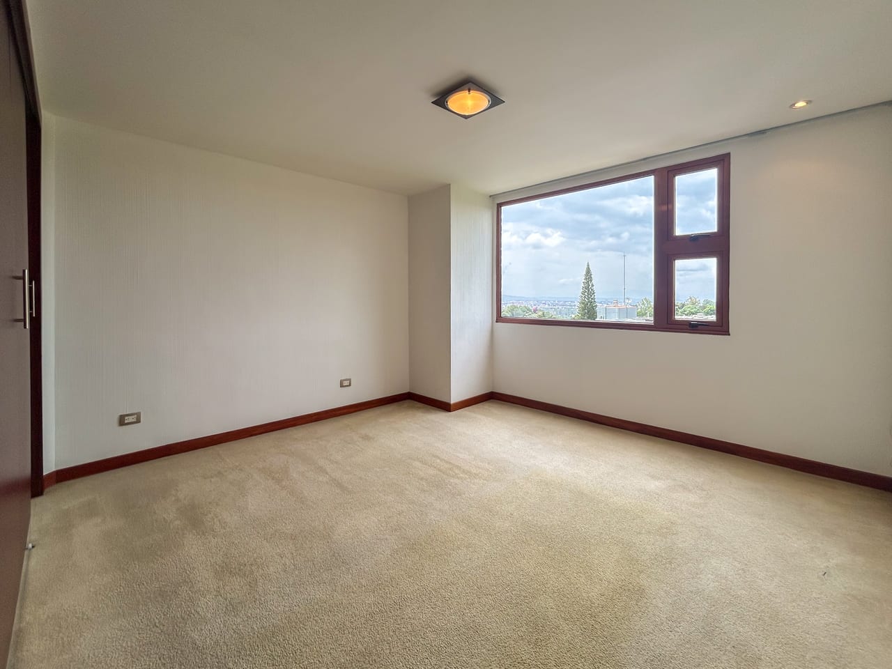 Lindo Penthouse en Venta Zona 15, Vista Hermosa 1 — Apartamento en Venta en Vista Hermosa I, Zona 15, Guatemala, Ciudad — foto 15 de 17