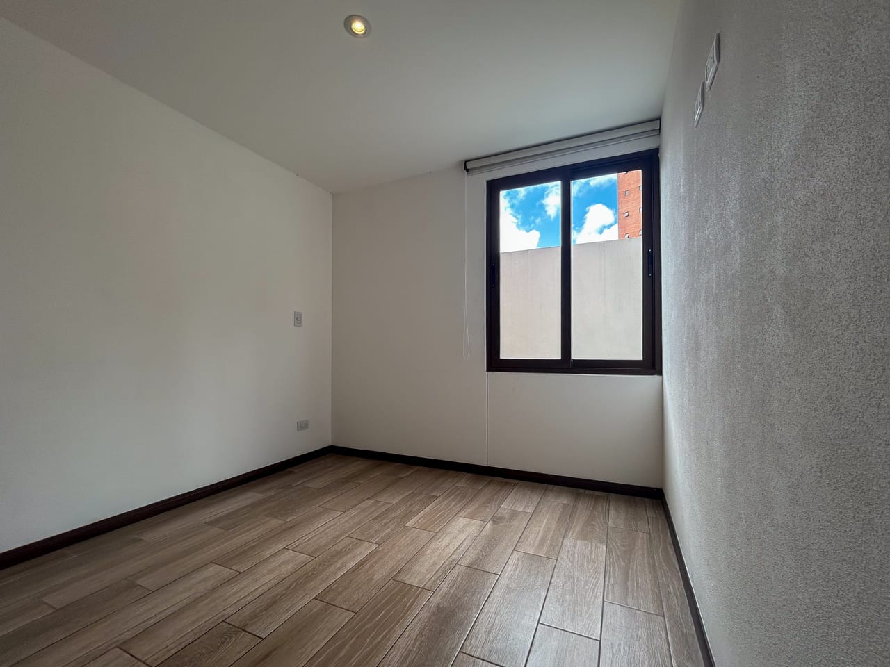 En Venta Apartamento con Jardín San Isidro 2021, Zona 16 — Apartamento en Venta en Zona 16, Guatemala, Ciudad — foto 7 de 12