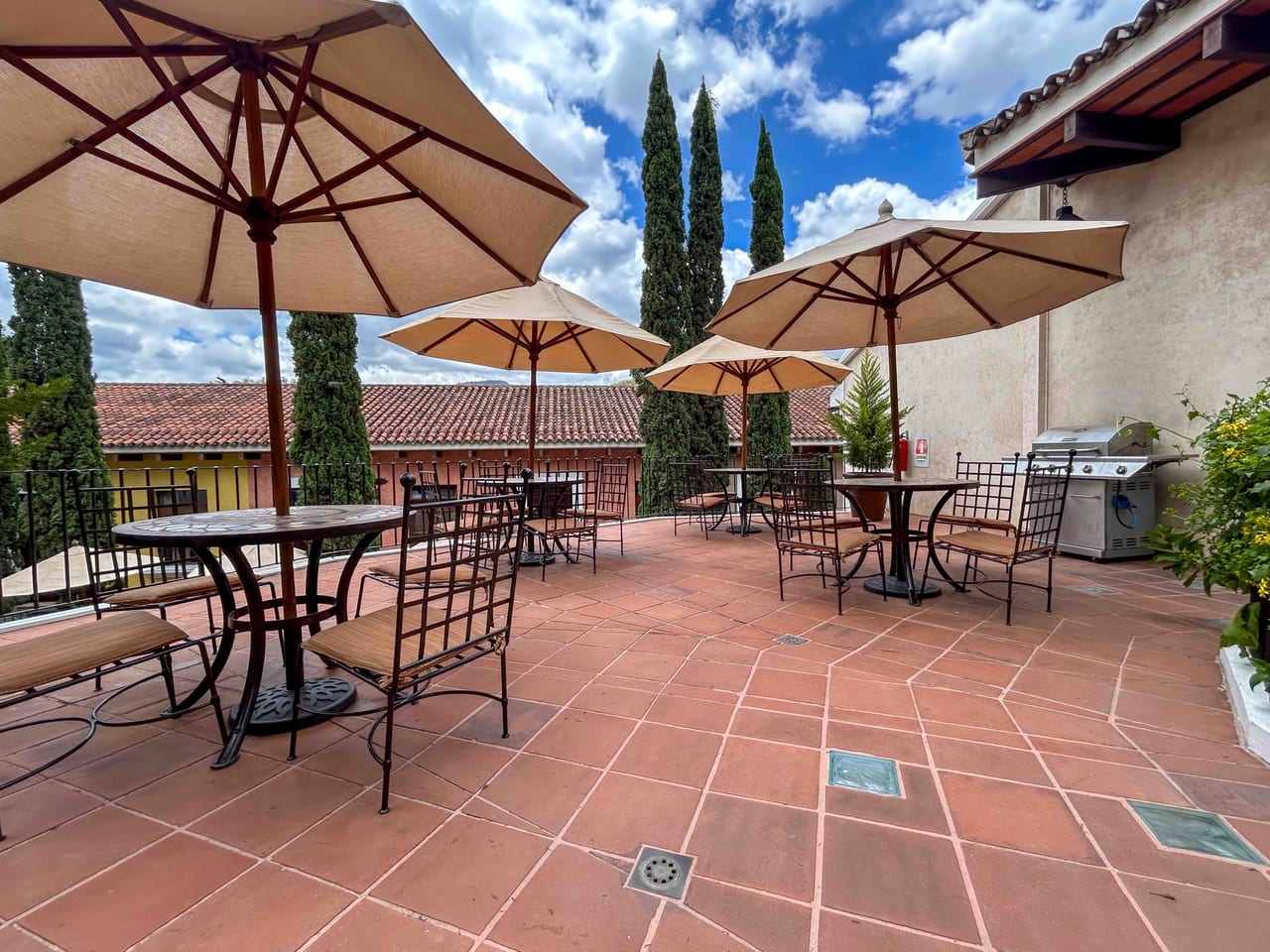 Villa Amueblada en venta, Antigua Guatemala — Casa en Venta en Antigua, Sacatepéquez — foto 3 de 16