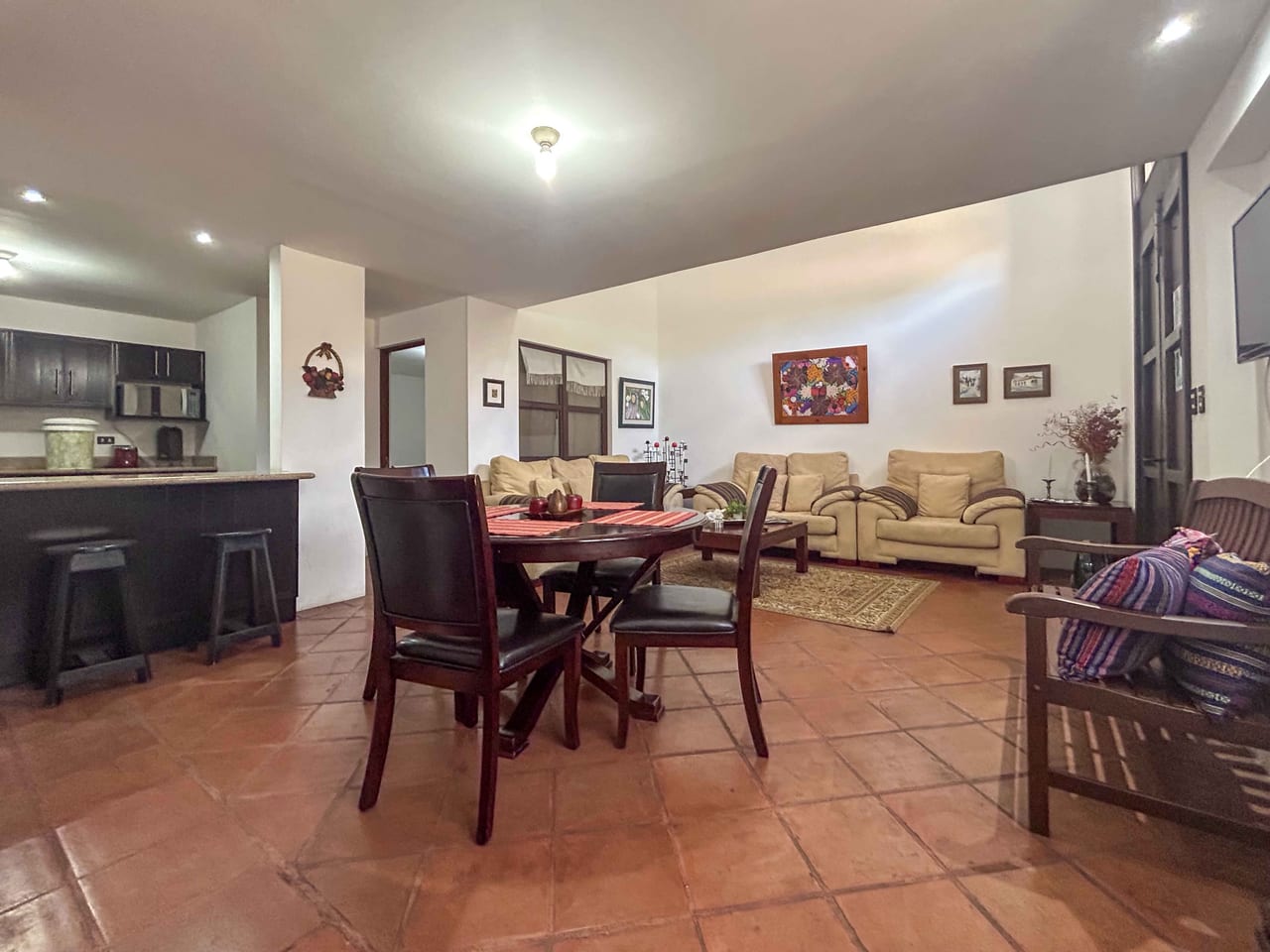 Villa Amueblada en venta, Antigua Guatemala — Casa en Venta en Antigua, Sacatepéquez — foto 8 de 16
