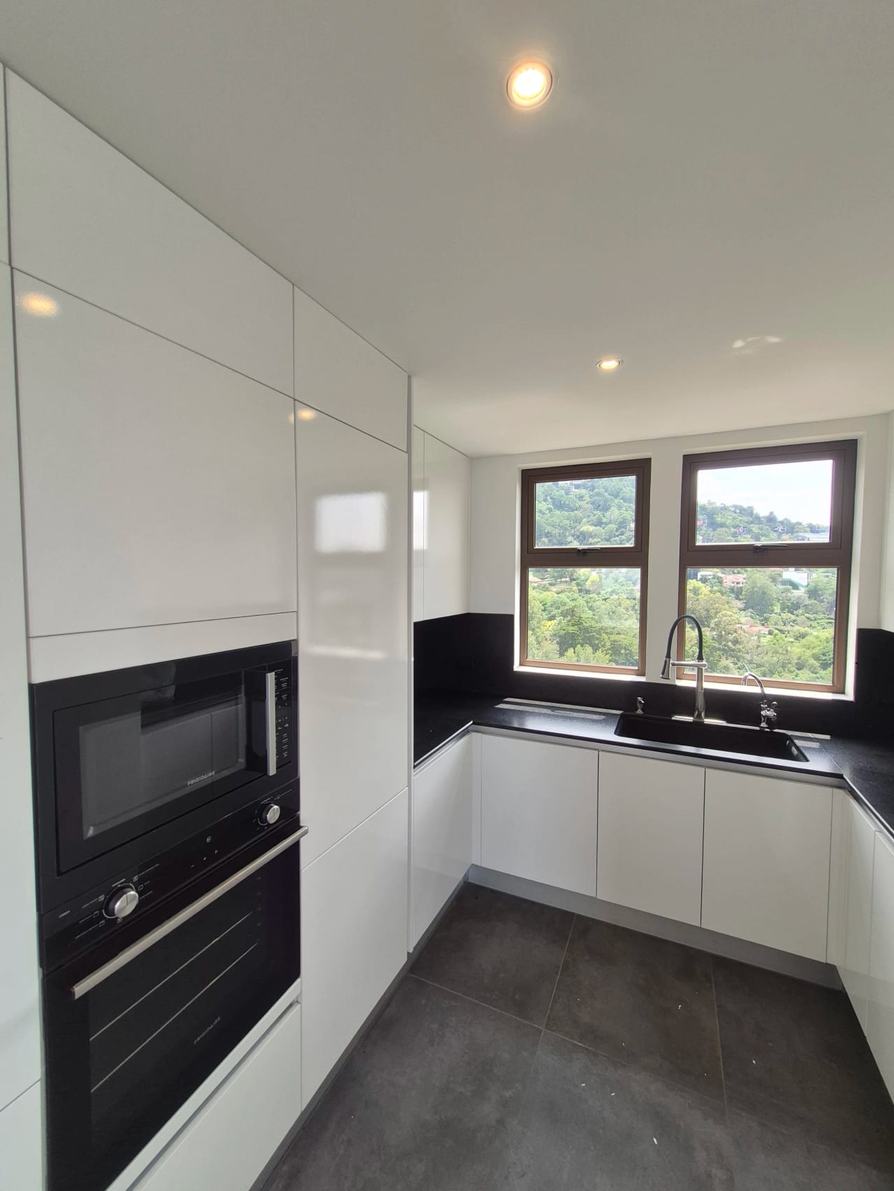 En Venta Moderno Penthouse con Increibles Vistas, San Lázaro Zona 15 — Apartamento en Venta en San Lázaro, Zona 15, Guatemala, Ciudad — foto 8 de 16