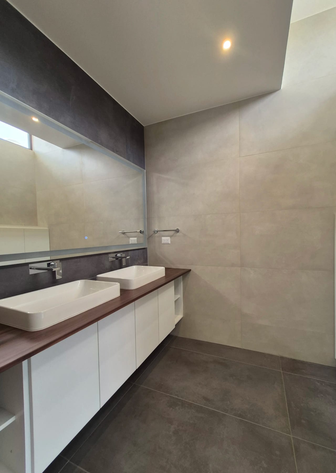 En Venta Moderno Penthouse con Increibles Vistas, San Lázaro Zona 15 — Apartamento en Venta en San Lázaro, Zona 15, Guatemala, Ciudad — foto 14 de 16