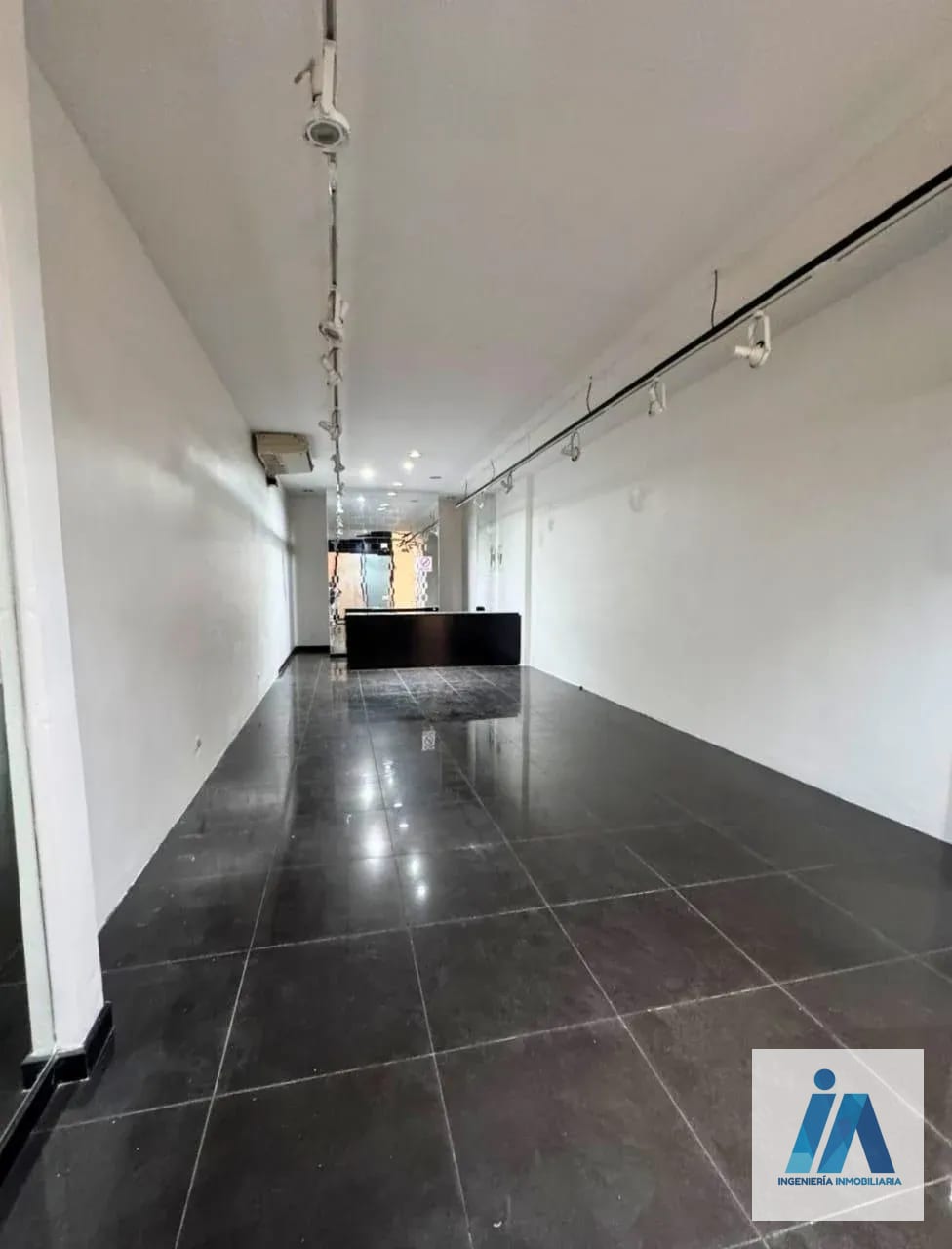 LOCAL COMERCIAL EN VENTA 📍Galerías La Pradera, Zona 10 — Local en Venta en Zona 10, Guatemala, Ciudad — foto 4 de 5