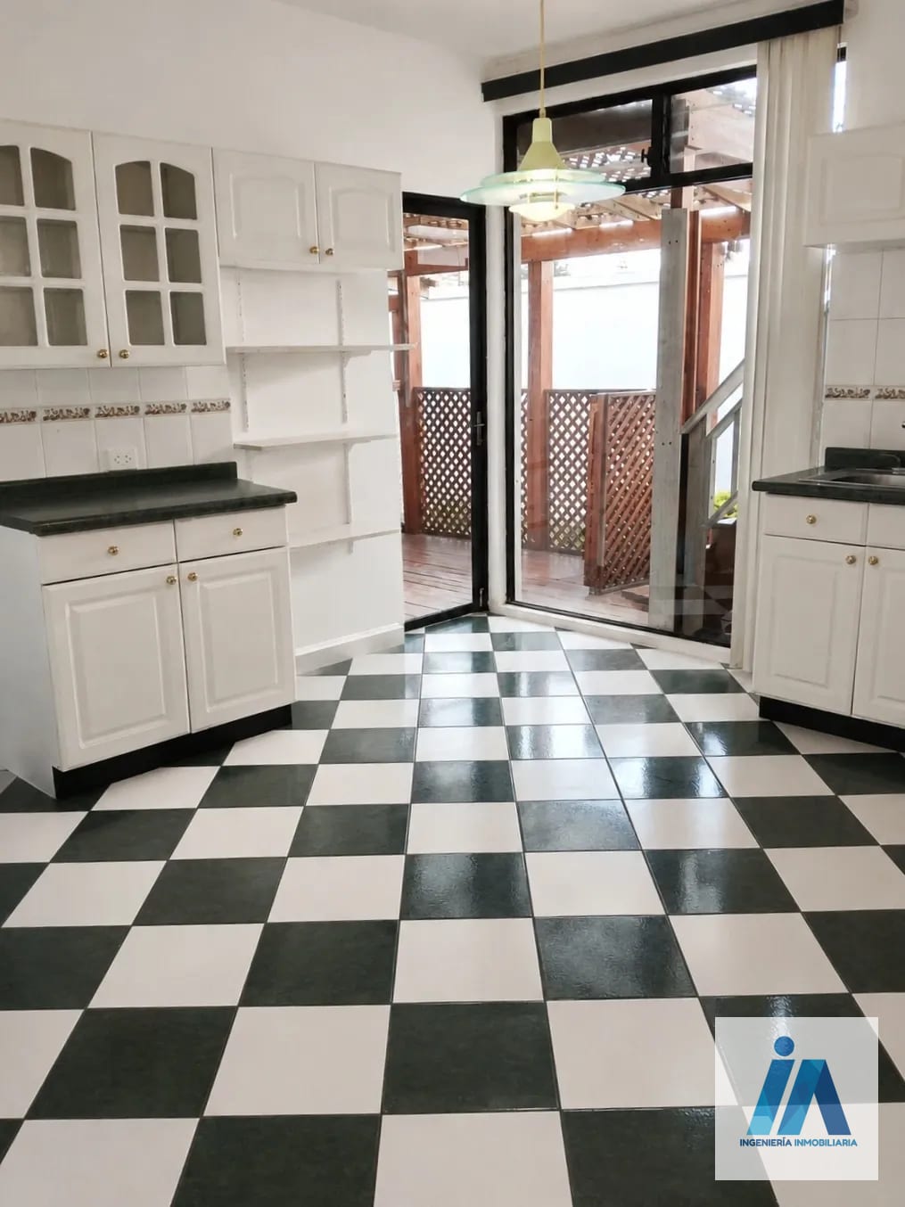 CASA EN VENTA O ALQUILER 📍Manantiales, Carretera a San José Pinula — Casa en Alquiler en San José Pinula, Guatemala, Ciudad — foto 4 de 16