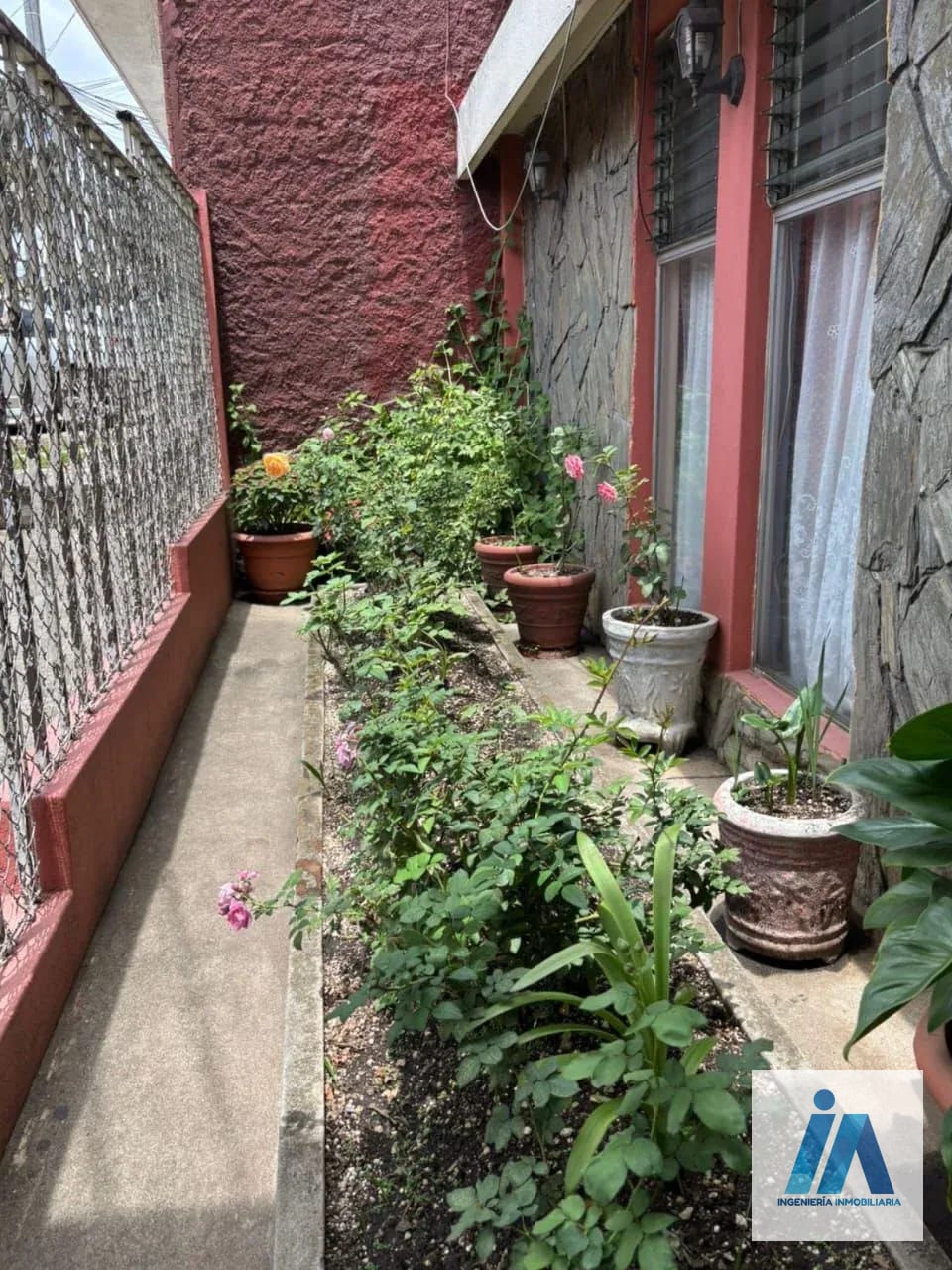 CASA EN VENTA📍 Colonia San Rafael, Zona 6 — Casa en Venta en Zona 6, Guatemala, Ciudad — foto 8 de 10