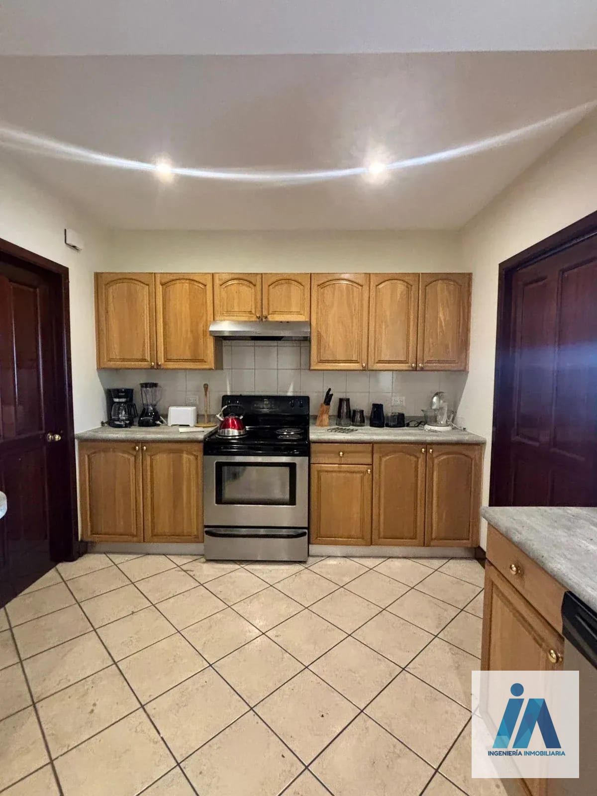 APARTAMENTO AMUEBLADO EN ALQUILER O VENTA📍 Edificio Milenia, zona 10 — Apartamento en Alquiler en Zona 10, Guatemala, Ciudad — foto 5 de 9