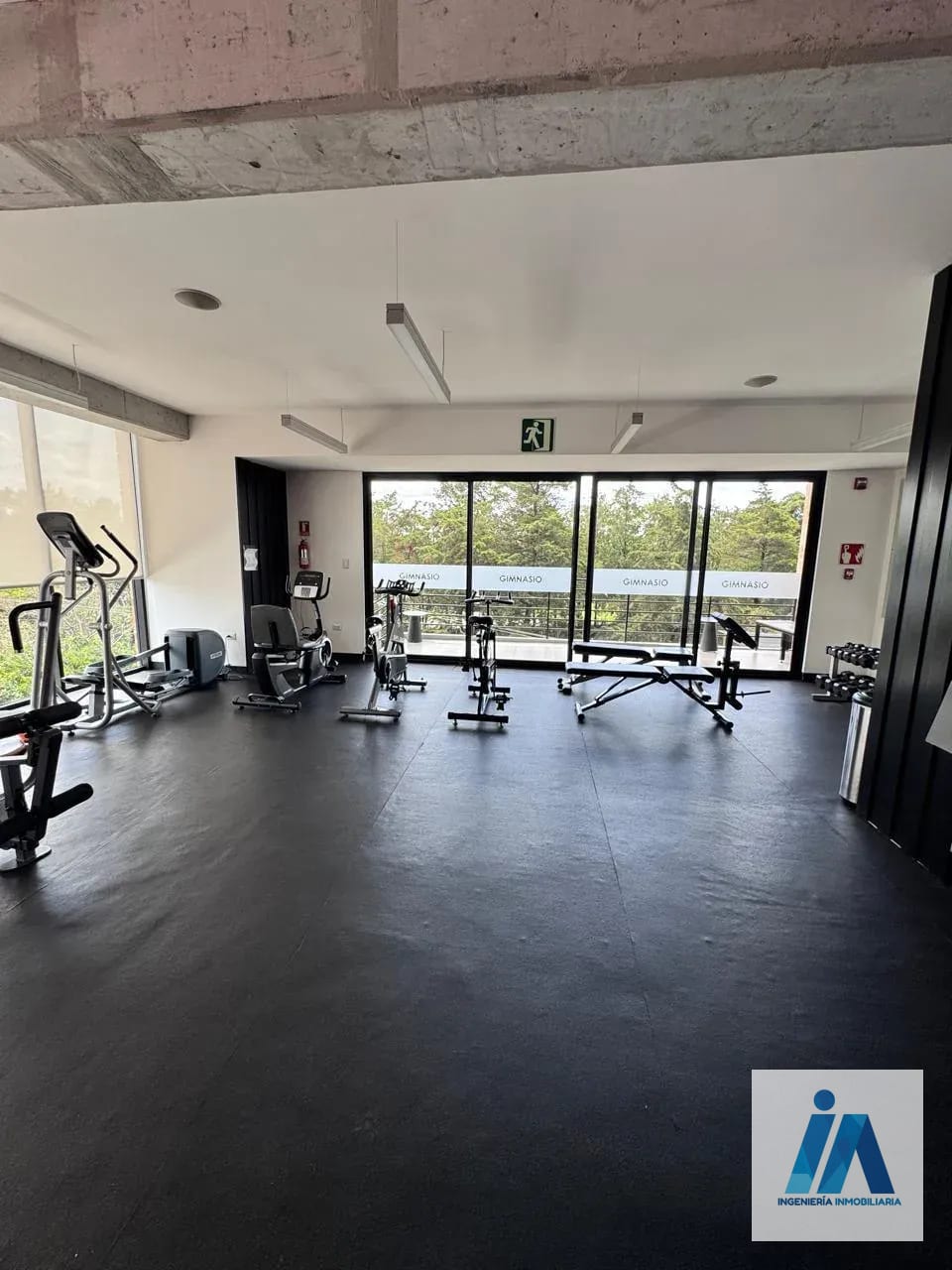 APARTAMENTO EN ALQUILER 📍 Edificio Mira 10, Zona 10 Ciudad Vieja — Apartamento en Alquiler en Ciudad Vieja, Zona 10, Guatemala, Ciudad — foto 8 de 8