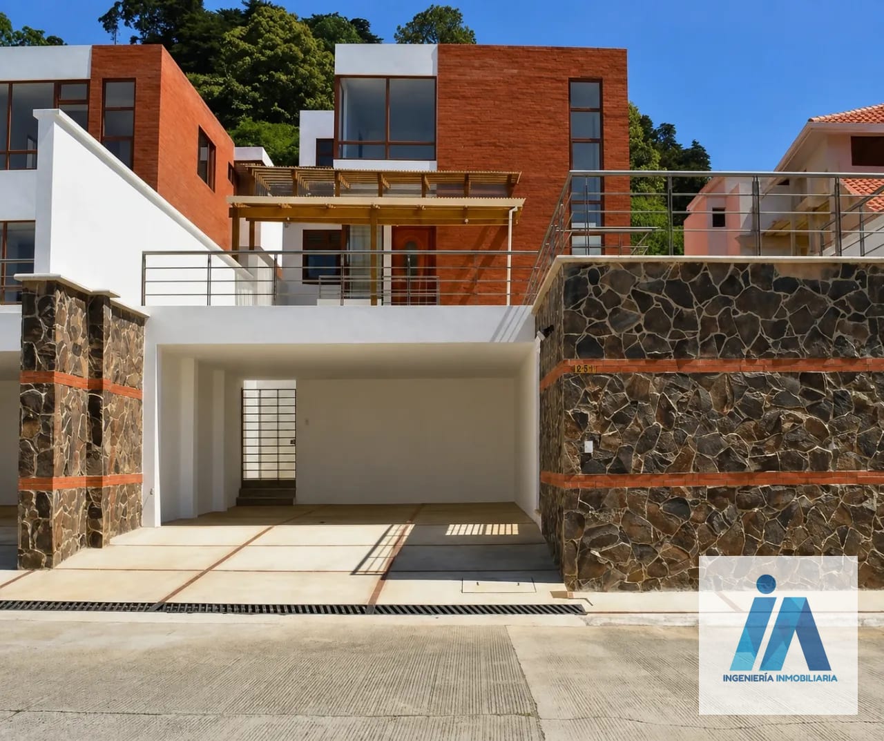 CASA EN ALQUILER 📍 Residencial Alto Valle, Km. 12.5 CAES — Casa en Alquiler en Carretera a El Salvador, Guatemala, Ciudad — foto 1 de 11