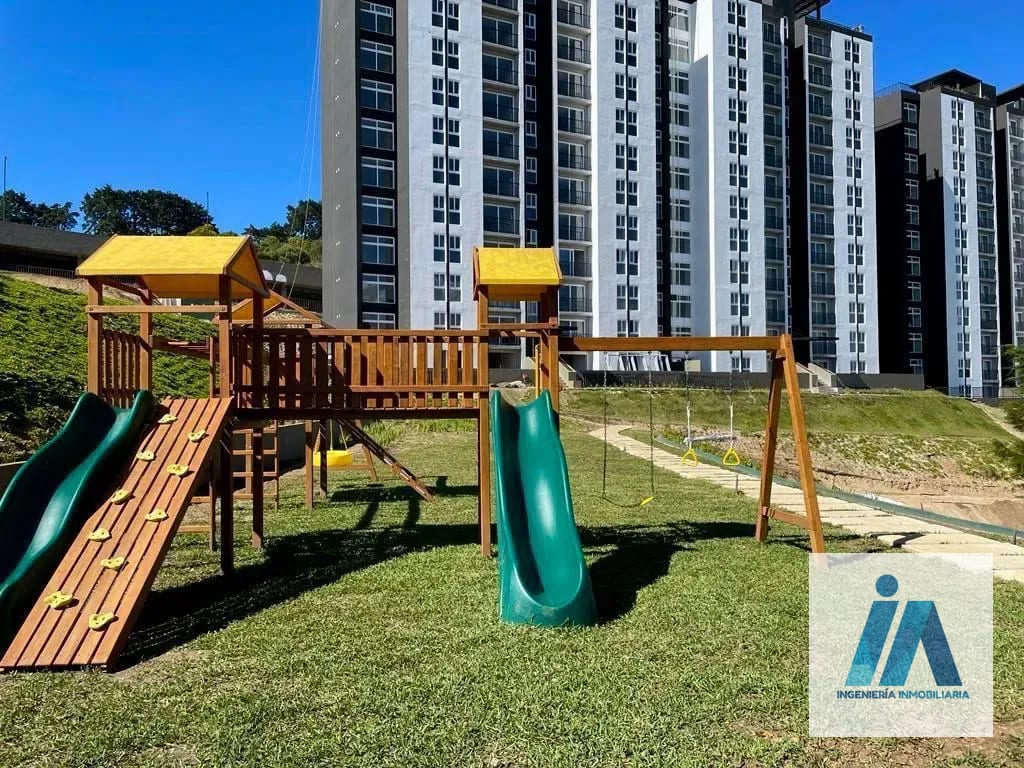 Apartamento con Jardín en Alquiler o Venta 📍 Edificio Bari, KM. 18.5 — Apartamento en Venta en Bari, Carretera a El Salvador, Guatemala, Ciudad — foto 10 de 11