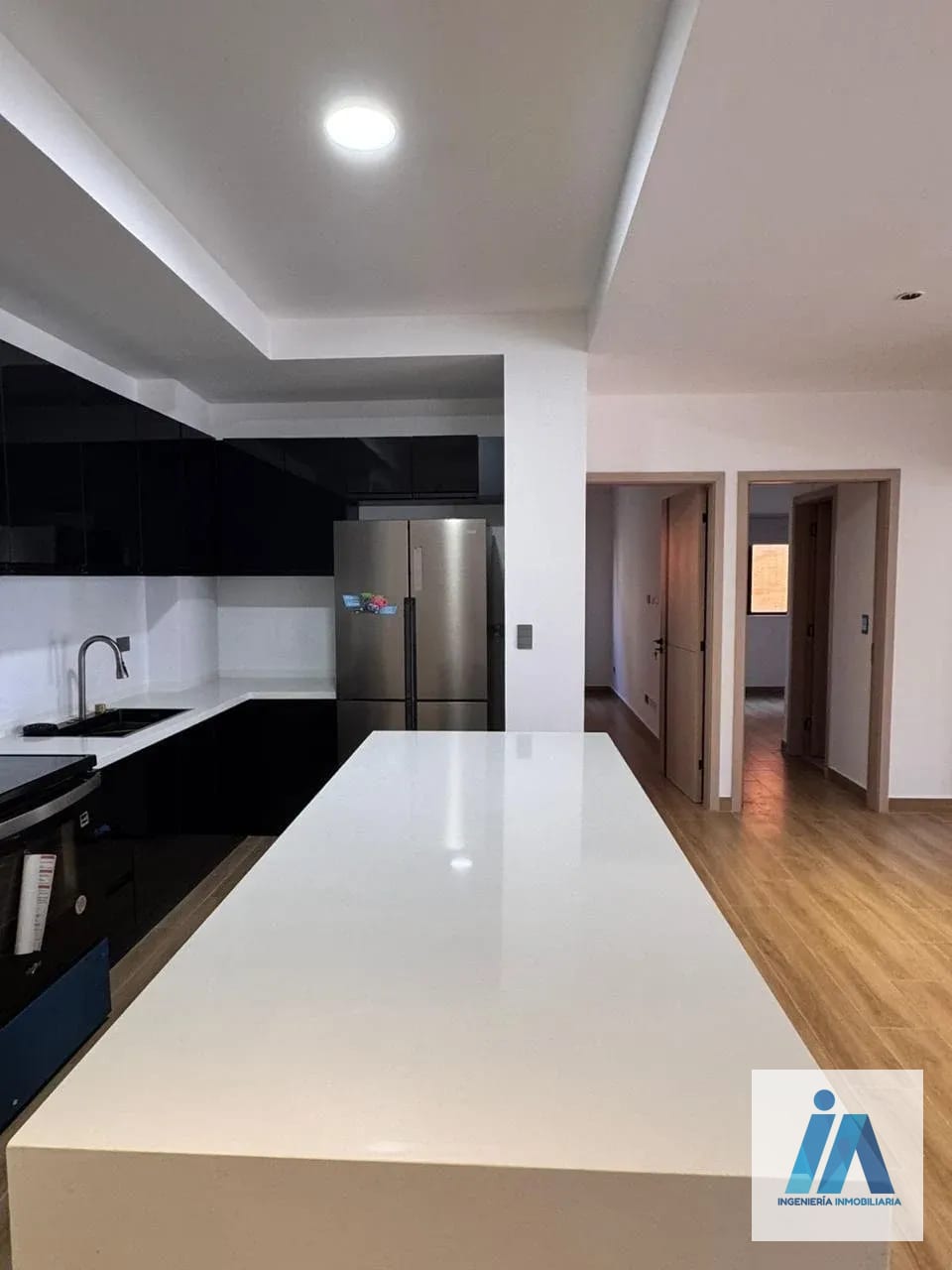 APARTAMENTO EN ALQUILER 📍 Edificio Sama, zona 15 VH2 — Apartamento en Alquiler en Vista Hermosa II, Zona 15, Guatemala, Ciudad — foto 3 de 11
