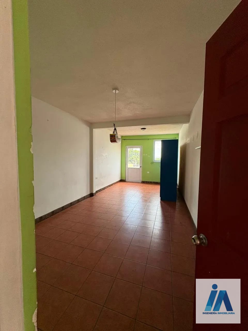 CASA EN VENTA 📍 Balcones de San Cristóbal, Zona 8 de Mixco — Casa en Venta en Zona 8 Mixco, Guatemala, Ciudad — foto 6 de 9