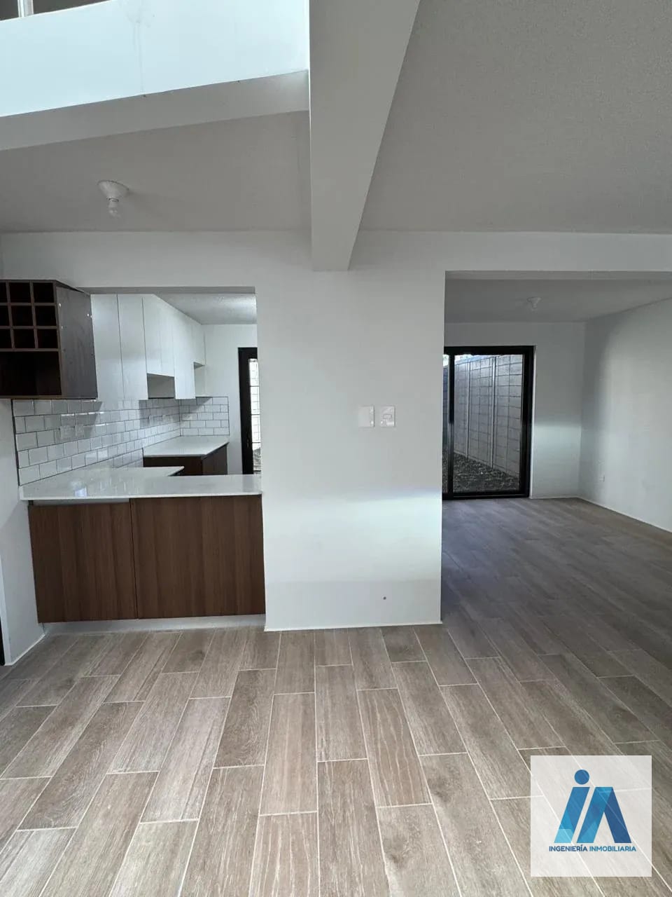 CASA EN ALQUILER / VENTA - Mirabosque, Km. 18.5 Santa Catarina pinula — Casa en Venta en Santa Catarina Pinula, Guatemala, Ciudad — foto 3 de 14