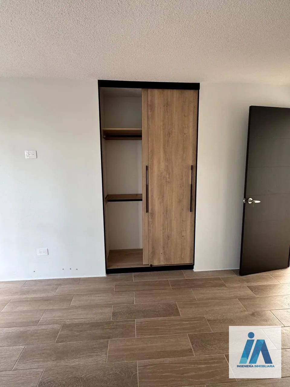 CASA EN ALQUILER / VENTA - Mirabosque, Km. 18.5 Santa Catarina pinula — Casa en Venta en Santa Catarina Pinula, Guatemala, Ciudad — foto 9 de 14