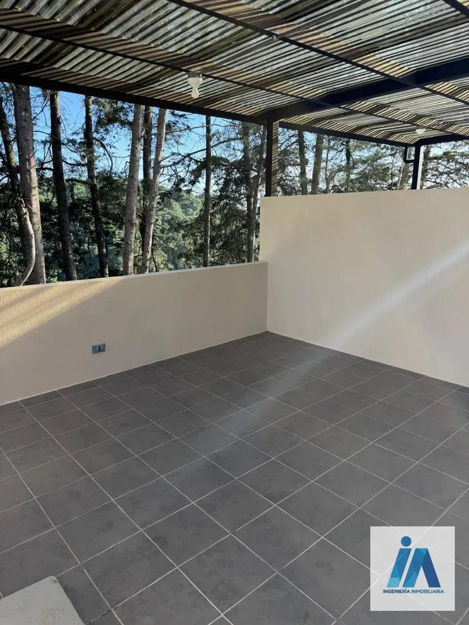 CASA EN ALQUILER / VENTA - Mirabosque, Km. 18.5 Santa Catarina pinula — Casa en Venta en Santa Catarina Pinula, Guatemala, Ciudad — foto 12 de 14