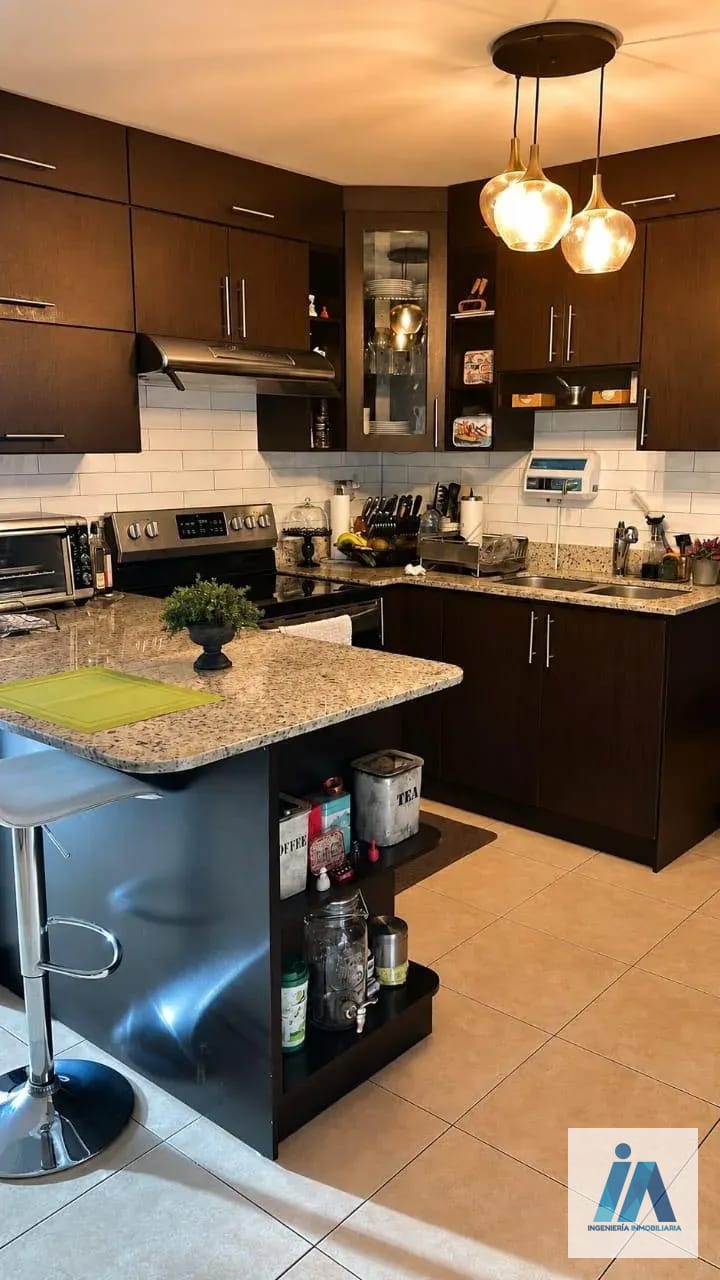 APARTAMENTO AMUEBLADO EN VENTA 📍 Edificio Mirage, Zona 11 — Apartamento en Venta en Zona 11, Guatemala, Ciudad — foto 3 de 12