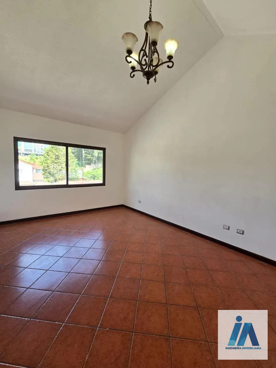 Casa en Venta/ Alquiler 📍 Valles de Napa, KM. 16 CAES — Casa en Venta en Carretera a El Salvador, Guatemala, Ciudad — foto 5 de 13