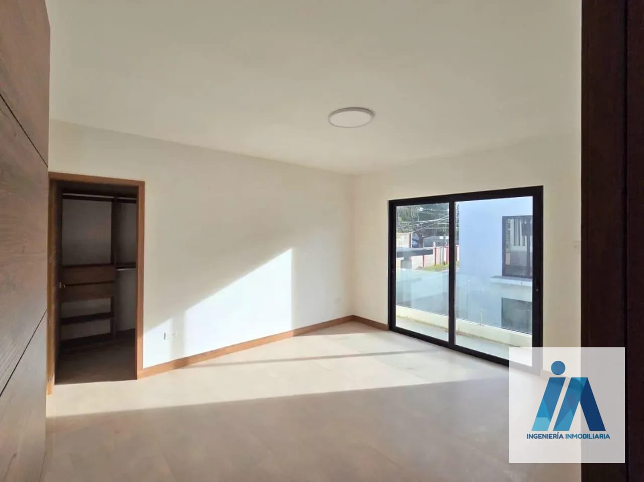 CASA EN VENTA 📍Residenciales Los Manzanillos, Km 19.5 CAES — Casa en Venta en Carretera a El Salvador, Guatemala, Ciudad — foto 6 de 13