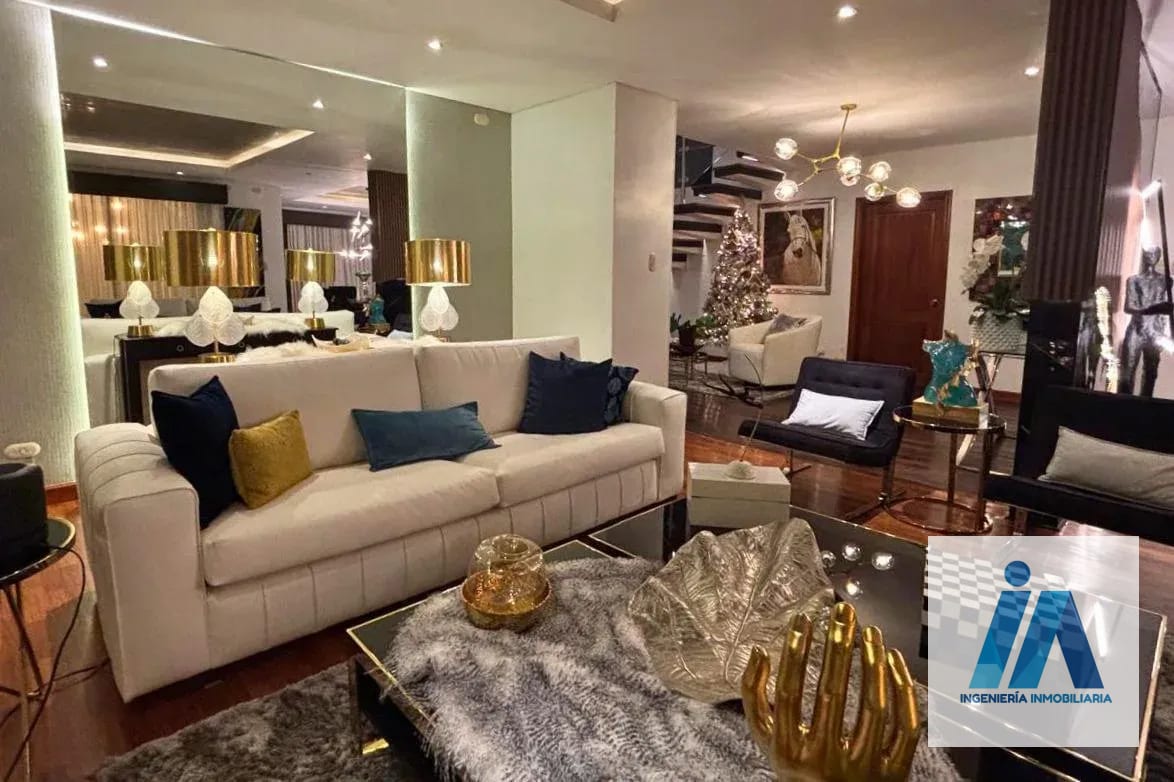 CASA REMODELADA EN VENTA 📍 Condominio Villa Serena, Muxbal — Casa en Venta en Carretera a El Salvador, Guatemala, Ciudad — foto 2 de 17