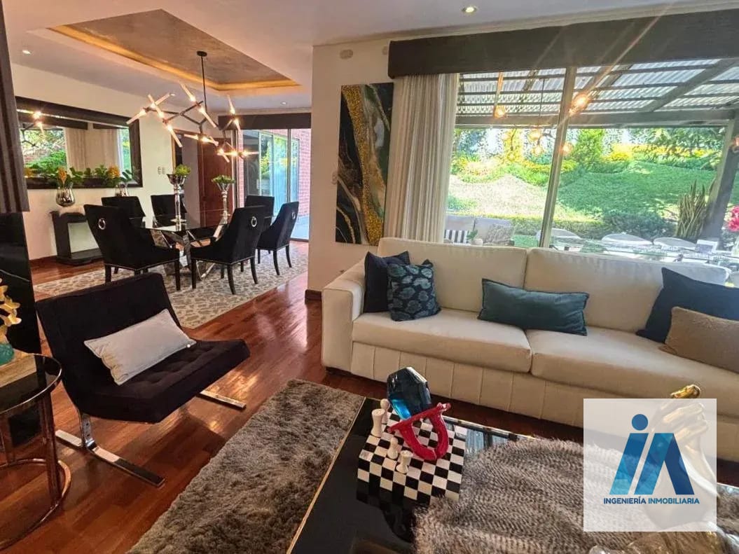CASA REMODELADA EN VENTA 📍 Condominio Villa Serena, Muxbal — Casa en Venta en Carretera a El Salvador, Guatemala, Ciudad — foto 4 de 17