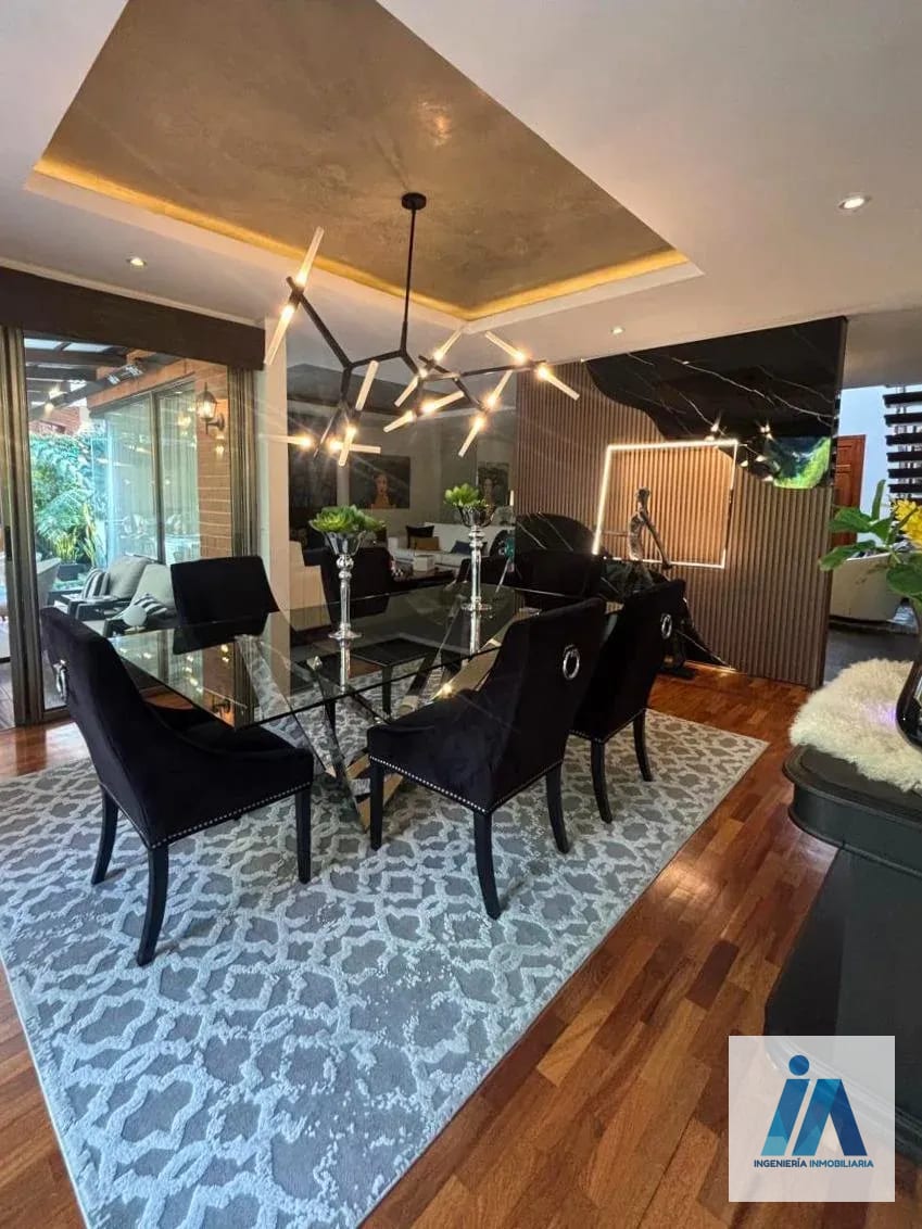 CASA REMODELADA EN VENTA 📍 Condominio Villa Serena, Muxbal — Casa en Venta en Carretera a El Salvador, Guatemala, Ciudad — foto 5 de 17