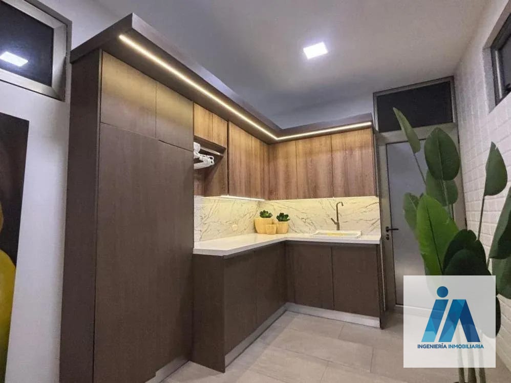 CASA REMODELADA EN VENTA 📍 Condominio Villa Serena, Muxbal — Casa en Venta en Carretera a El Salvador, Guatemala, Ciudad — foto 13 de 17