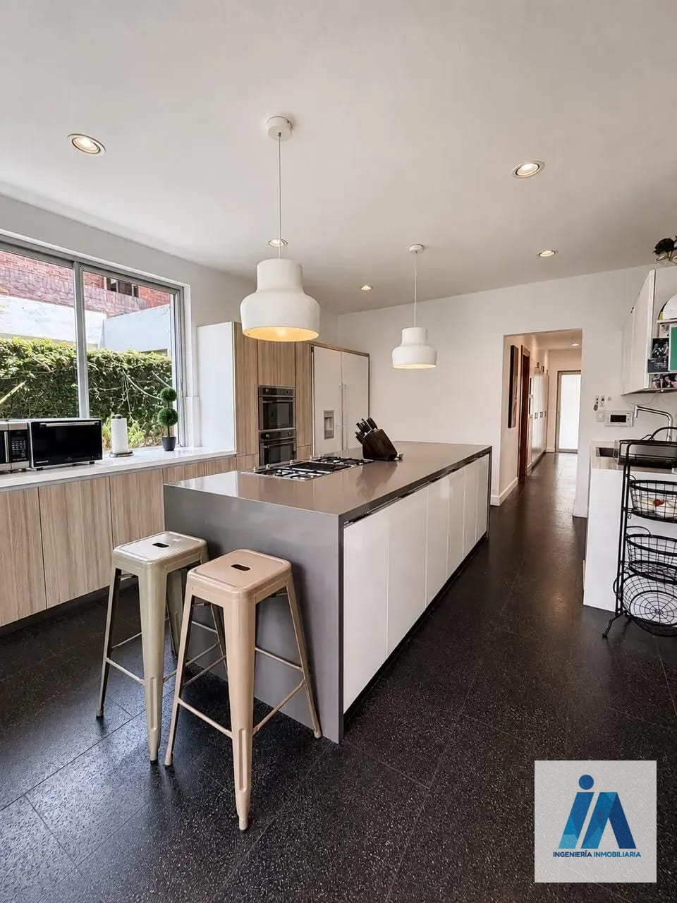 DISEÑO, LUJO Y EXCLUSIVIDAD 📍 Condominio Las Luces, Km 13.5, CAES — Casa en Venta en Carretera a El Salvador, Guatemala, Ciudad — foto 5 de 12