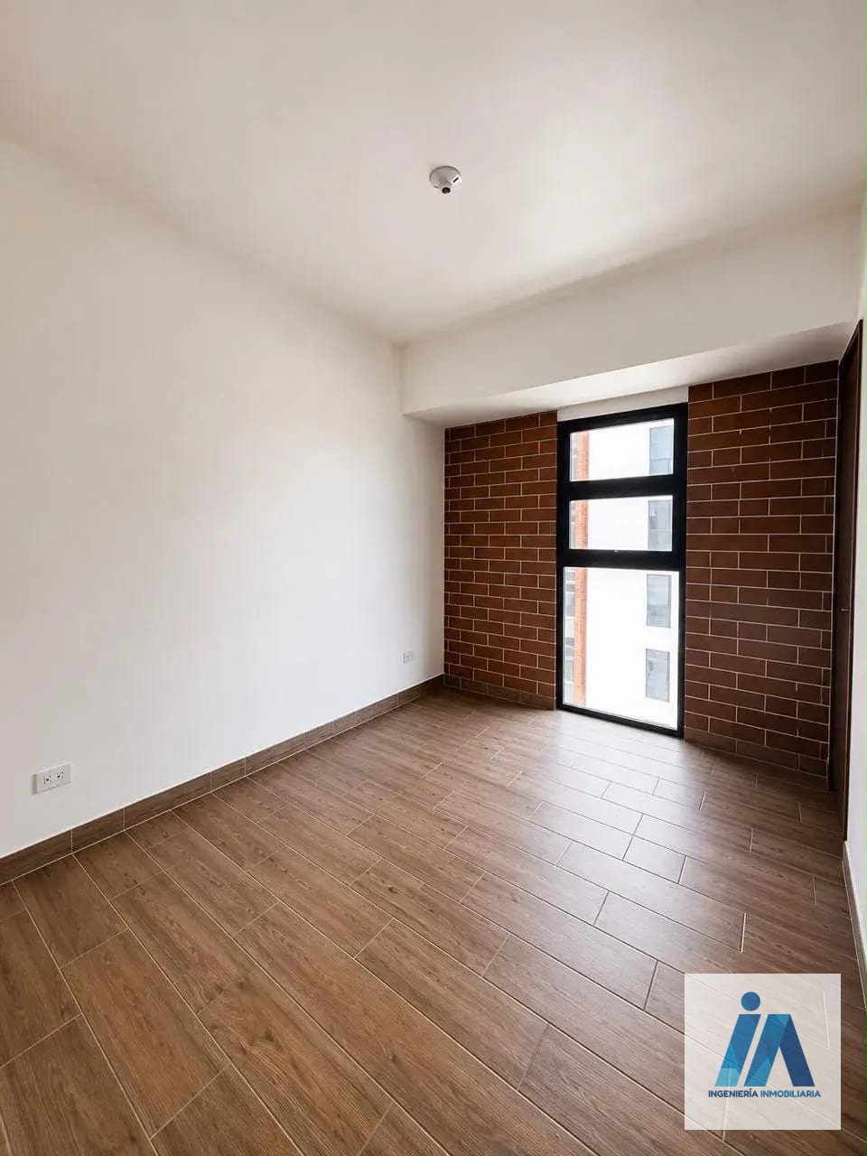APARTAMENTO EN ALQUILER 📍 Edificio Modra, Zona 4 — Apartamento en Alquiler en Zona 4, Guatemala, Ciudad — foto 4 de 9