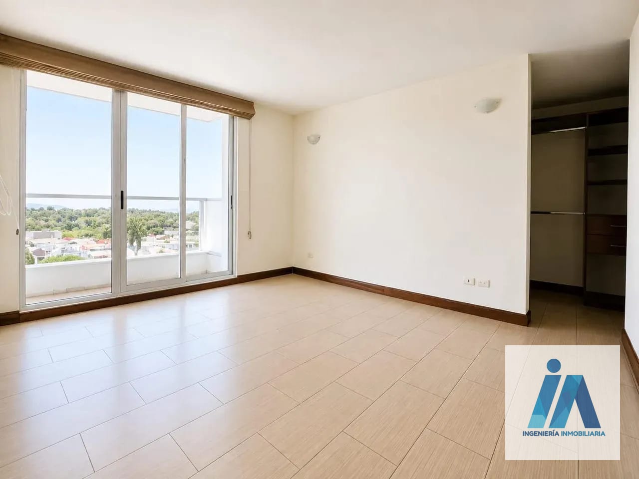 APARTAMENTO EN ALQUILER 📍 Edificio Condado La Villa, Zona 14 — Apartamento en Alquiler en Zona 14, Guatemala, Ciudad — foto 3 de 14