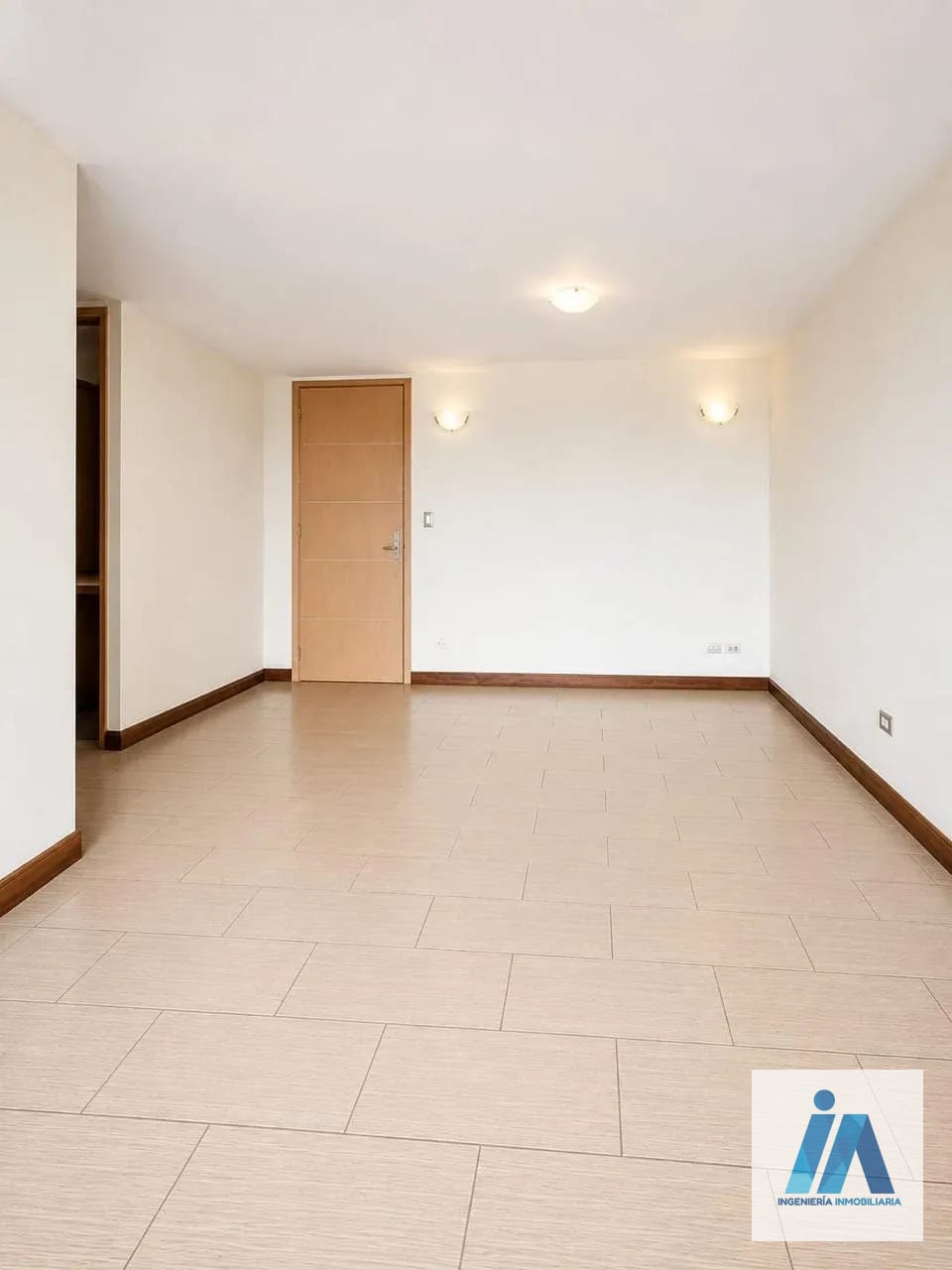 APARTAMENTO EN ALQUILER 📍 Edificio Condado La Villa, Zona 14 — Apartamento en Alquiler en Zona 14, Guatemala, Ciudad — foto 7 de 14