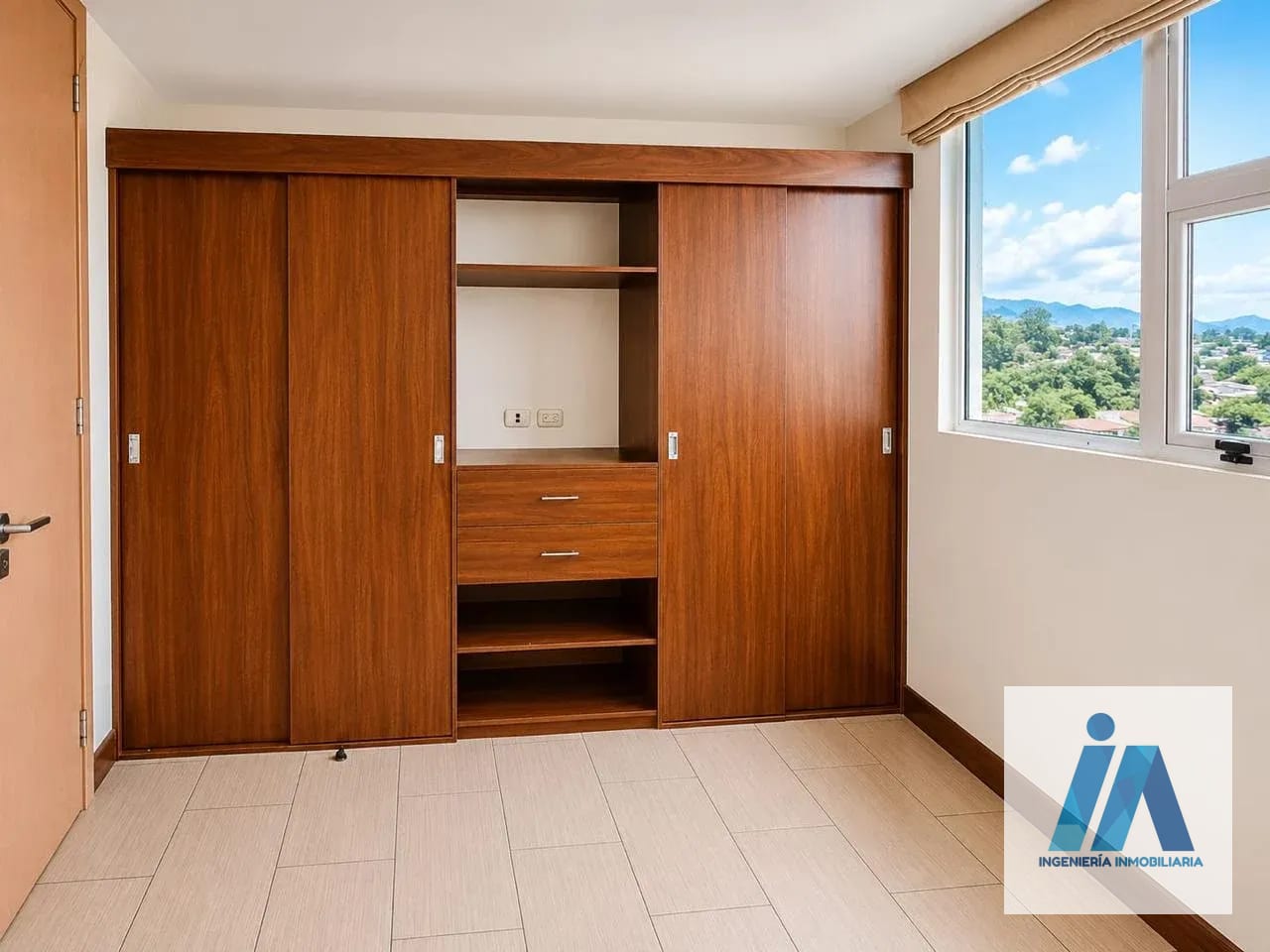 APARTAMENTO EN ALQUILER 📍 Edificio Condado La Villa, Zona 14 — Apartamento en Alquiler en Zona 14, Guatemala, Ciudad — foto 9 de 14