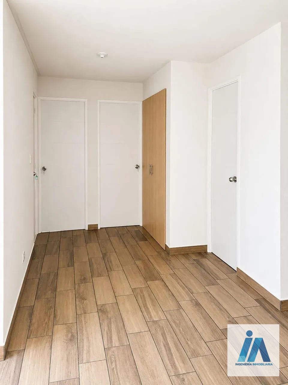 APARTAMENTO EN AlQUILER 📍 Edificio Lares 17, Zona 17 — Apartamento en Alquiler en Zona 17, Guatemala, Ciudad — foto 5 de 13
