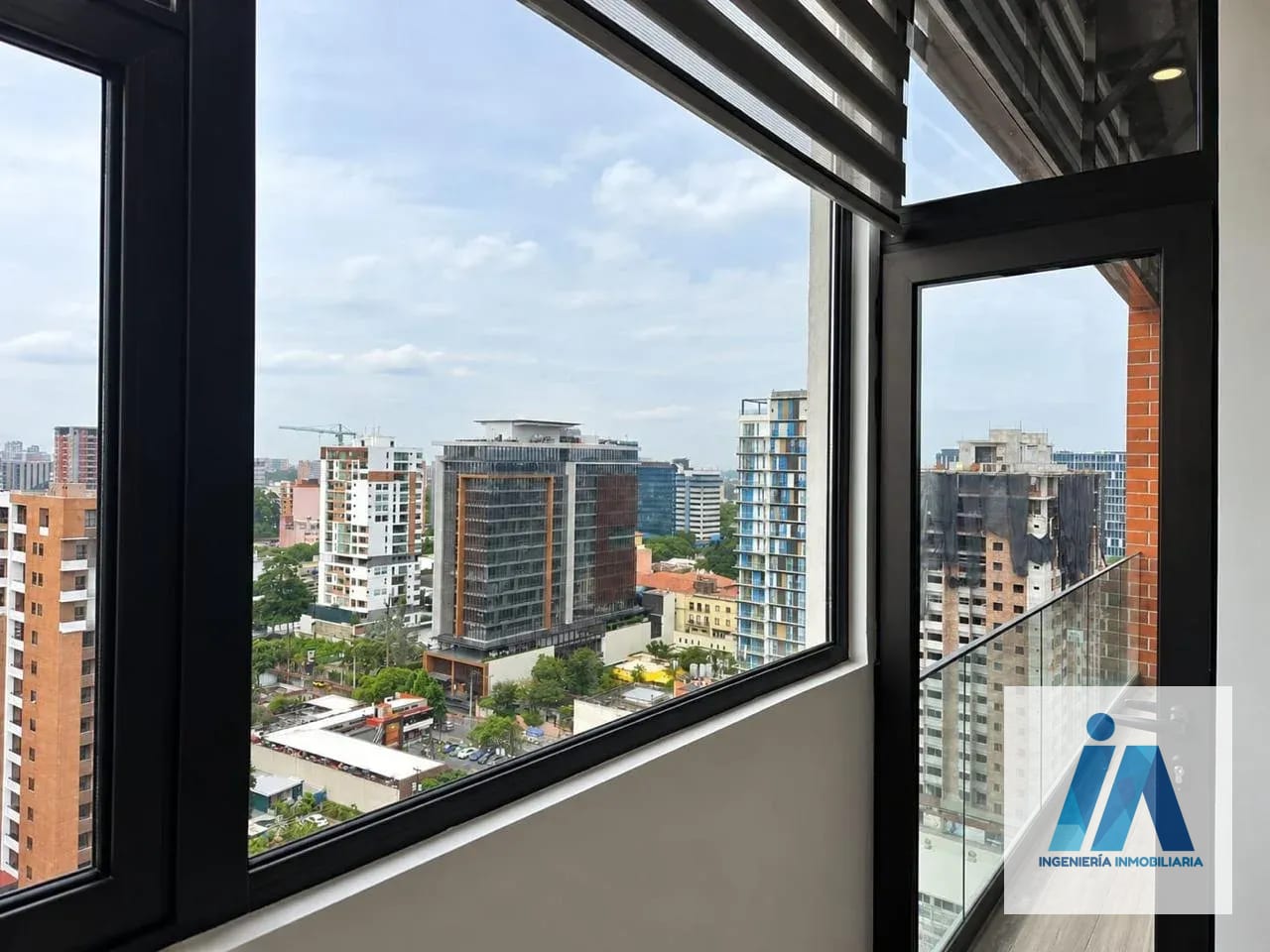 APARTAMENTO EN ALQUILER / VENTA 📍 Edificio Diagoseis, Zona 10 — Apartamento en Venta en Zona 10, Guatemala, Ciudad — foto 10 de 16