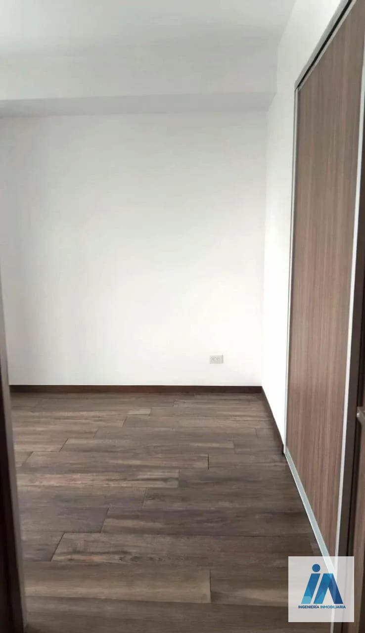 APARTAMENTO EN VENTA 📍 Edificio Moretti, Zona 10 — Apartamento en Venta en Zona 10, Guatemala, Ciudad — foto 8 de 13