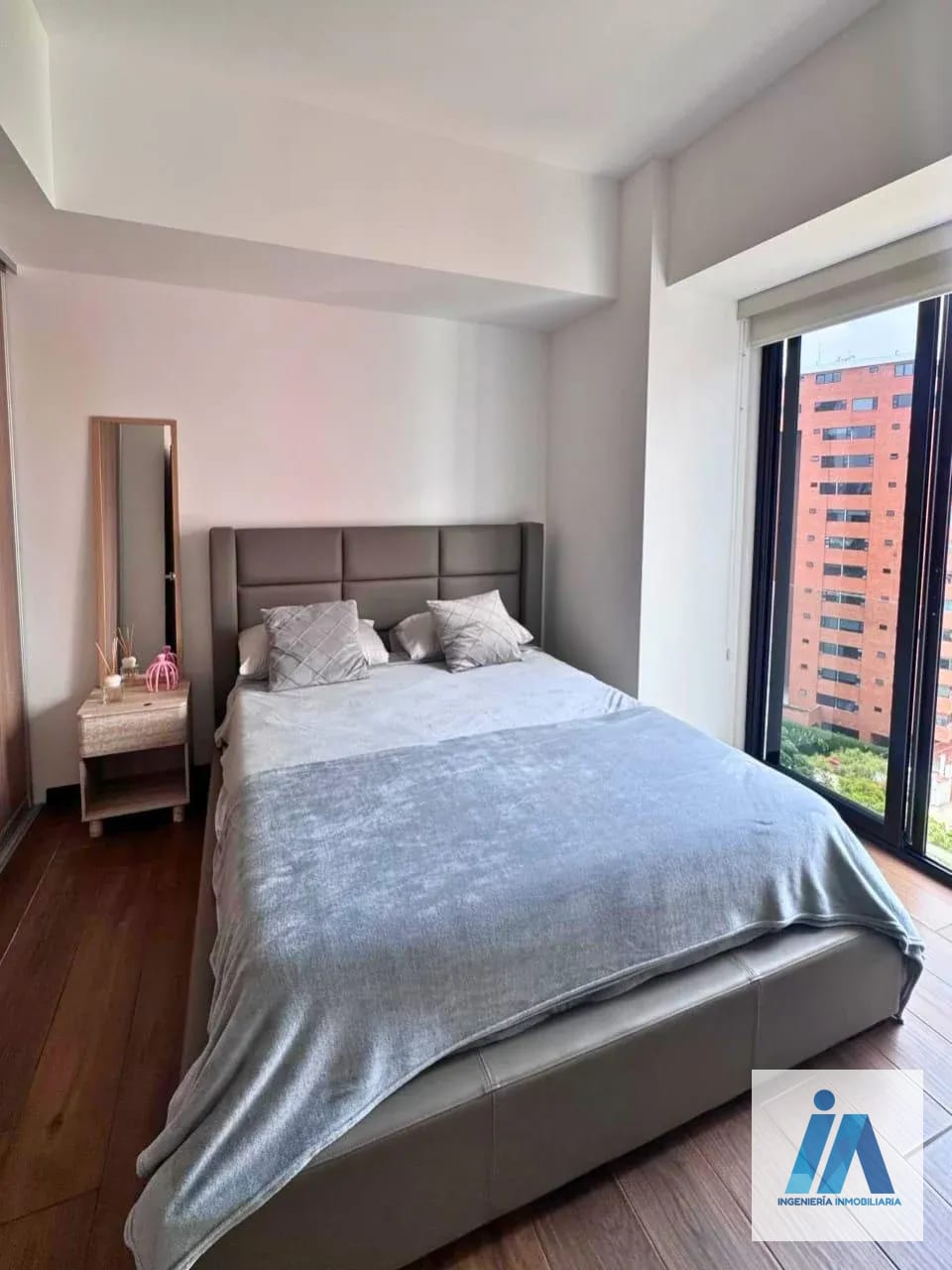 APARTAMENTO AMUEBLEDADO EN VENTA 📍Edificio Casa San Ignacio, Zona 10 — Apartamento en Venta en Zona 10, Guatemala, Ciudad — foto 3 de 8