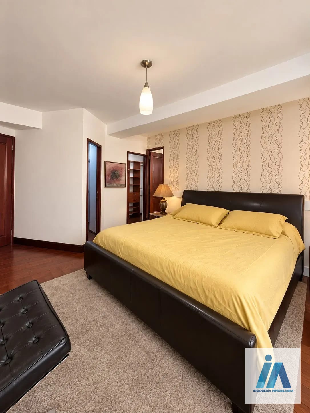 APARTAMENTO AMUEBLADO EN ALQUILER/VENTA Moradas del Acueducto zona 1 0 — Apartamento en Venta en Zona 10, Guatemala, Ciudad — foto 6 de 9
