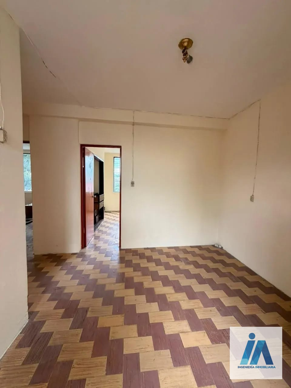 Casa para Oficina o Vivienda en Alquiler 📍 Zona 6 — Casa en Alquiler en Zona 6, Guatemala, Ciudad — foto 3 de 8