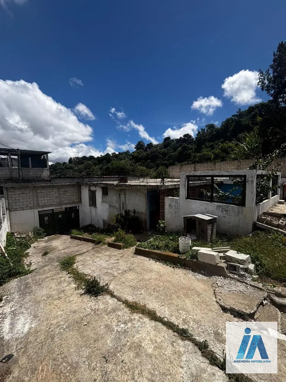CASA CON AMPLIO TERRENO EN VENTA 📍 Los Encuentros, Canalitos, Zona 24 — Casa en Venta en Zona 24, Guatemala, Ciudad — foto 7 de 8