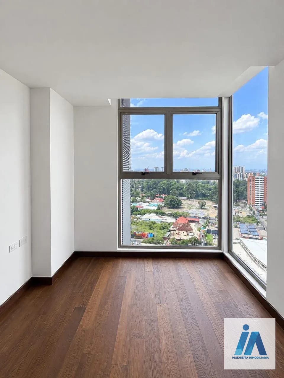APARTAMENTO EN VENTA 📍 Edificio Atarah, Zona 10 — Apartamento en Venta en Zona 10, Guatemala, Ciudad — foto 13 de 16
