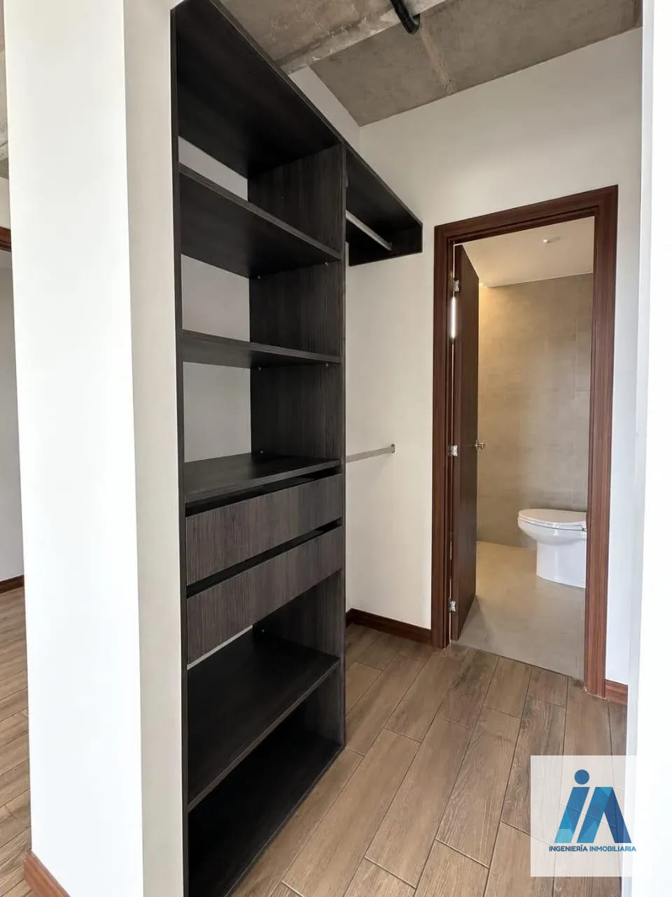 APARTAMENTO EN ALQUILER 📍Edificio Inara, Zona 4 — Apartamento en Alquiler en Zona 4, Guatemala, Ciudad — foto 6 de 15