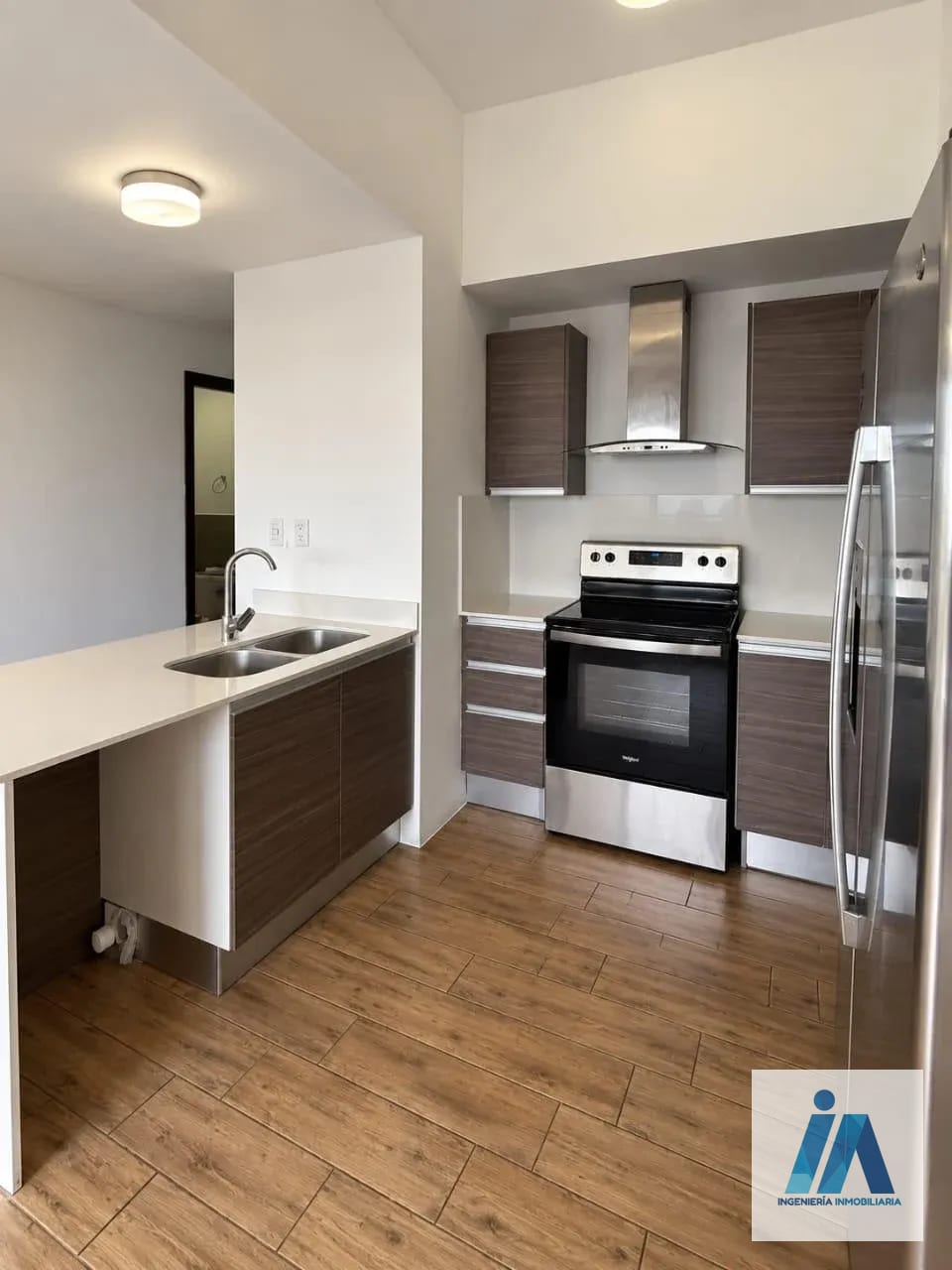 APARTAMENTO EN ALQUILER 📍 Edificio Casalini, Zona 10, Diagonal 6 — Apartamento en Alquiler en Zona 10, Guatemala, Ciudad — foto 5 de 15