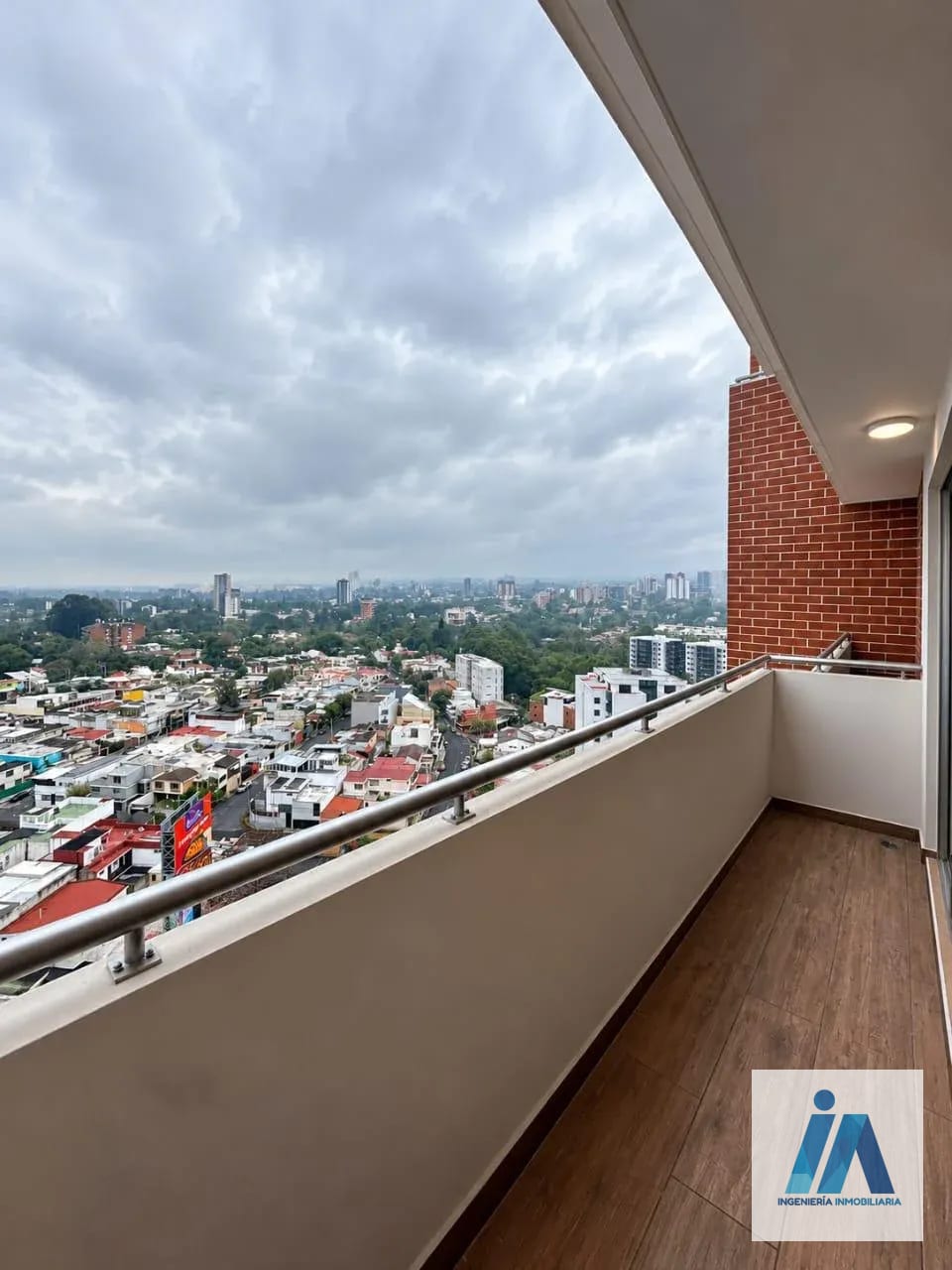 APARTAMENTO EN ALQUILER 📍 Edificio Casalini, Zona 10, Diagonal 6 — Apartamento en Alquiler en Zona 10, Guatemala, Ciudad — foto 6 de 15