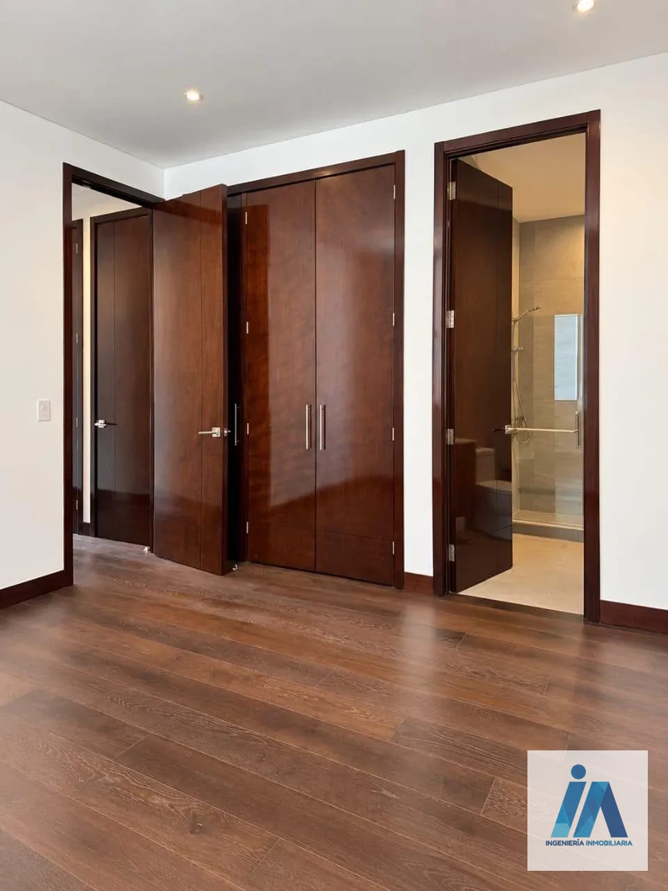 APARTAMENTO EN ALQUILER 📍 Edificio Echo, Zona 14 — Apartamento en Alquiler en Zona 14, Guatemala, Ciudad — foto 7 de 17