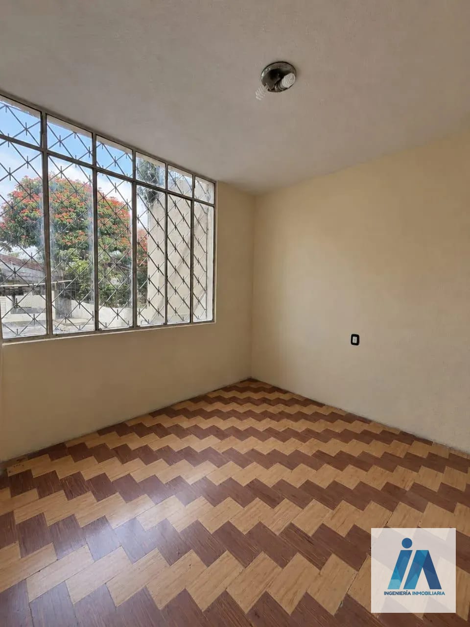 Alquiler | Casa para Oficina o Vivienda - Zona 6 Fuera de Garita — Casa en Alquiler en Zona 6, Guatemala, Ciudad — foto 6 de 7
