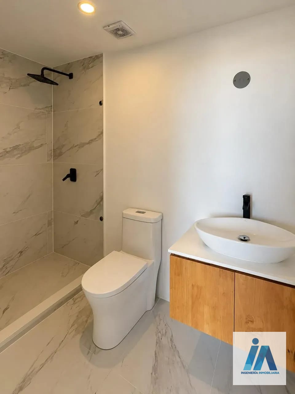 APARTAMENTO EN ALQUILER đ Edificio CĂ©ntrico, Zona 5 â Apartamento en Alquiler en Zona 5, Guatemala, Ciudad â foto 8 de 15