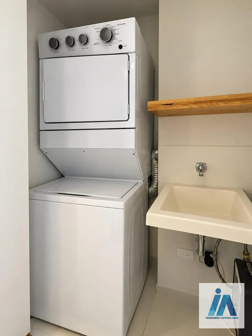 APARTAMENTO EN ALQUILER đ Edificio CĂ©ntrico, Zona 5 â Apartamento en Alquiler en Zona 5, Guatemala, Ciudad â foto 9 de 15