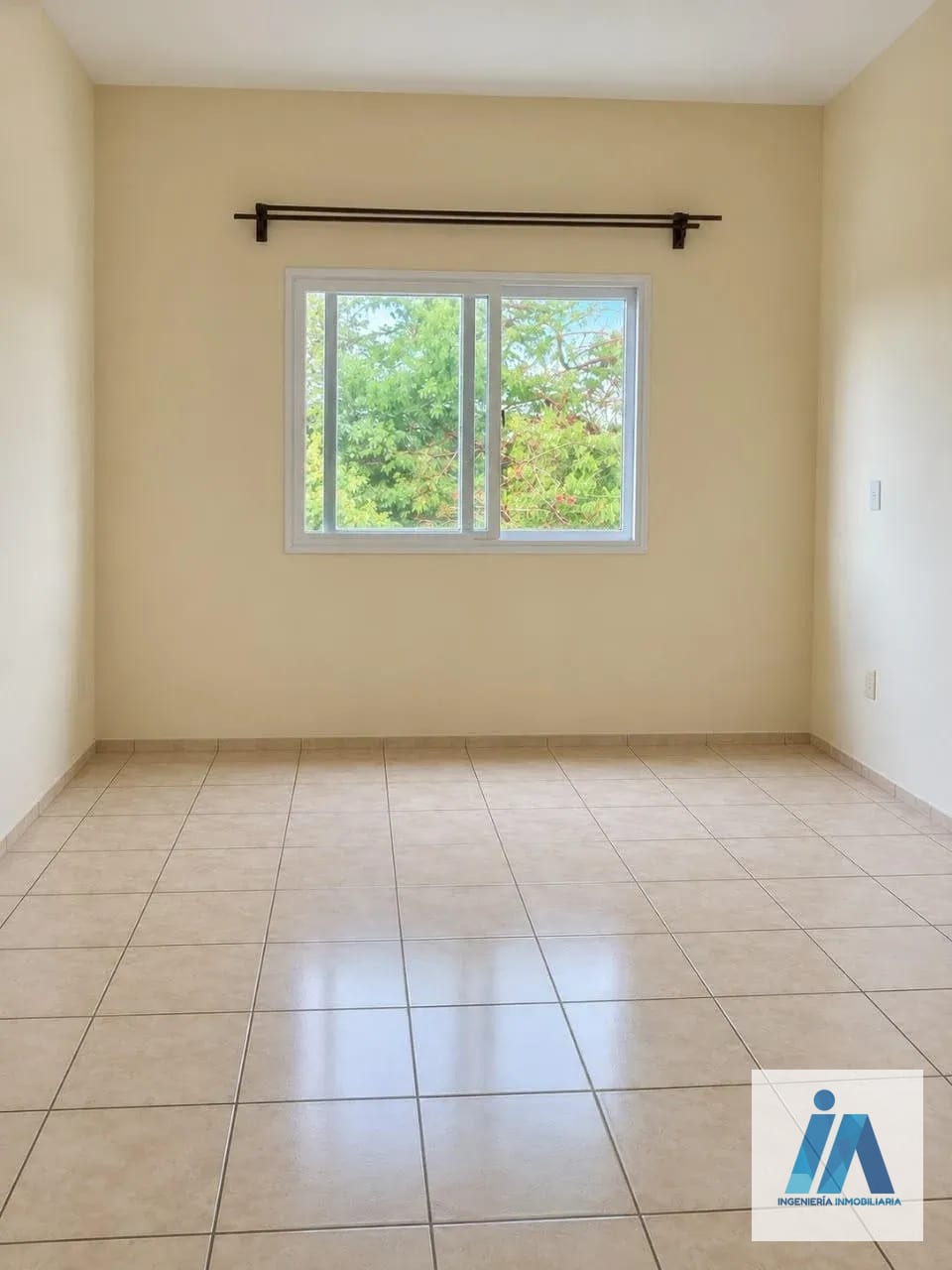 CASA EN VENTA 📍 Fontana, Km. 25.5 Carretera a El Salvador — Casa en Venta en Carretera a El Salvador, Guatemala, Ciudad — foto 6 de 8